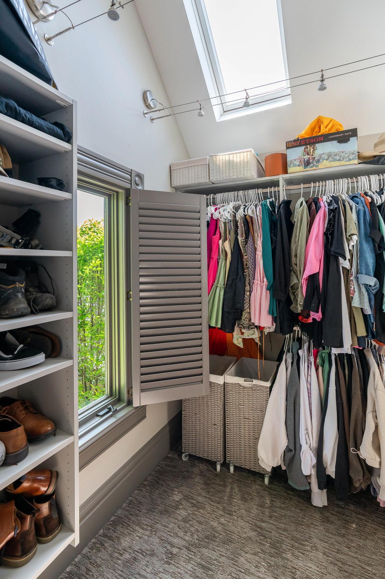 714 City Park Ave, Columbus OH 43206-1008 exterior