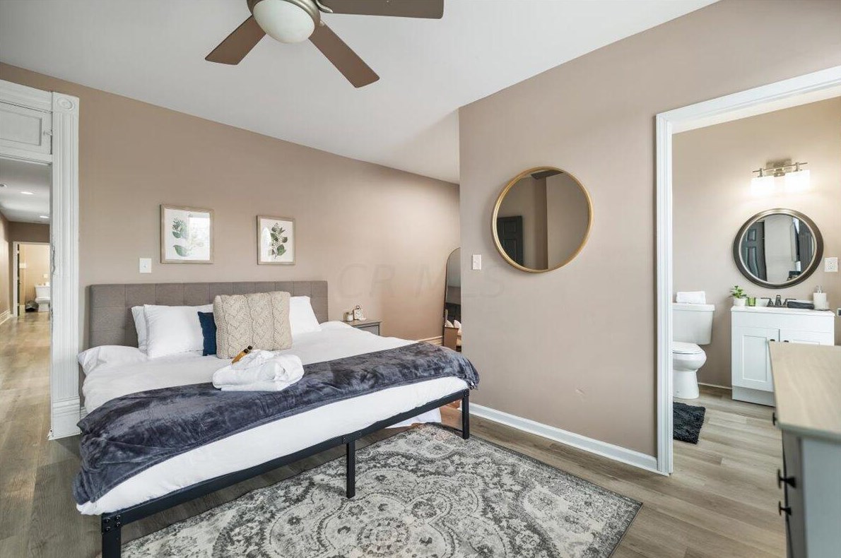 1390 Livingston Ave, Columbus OH 43209-2945 exterior