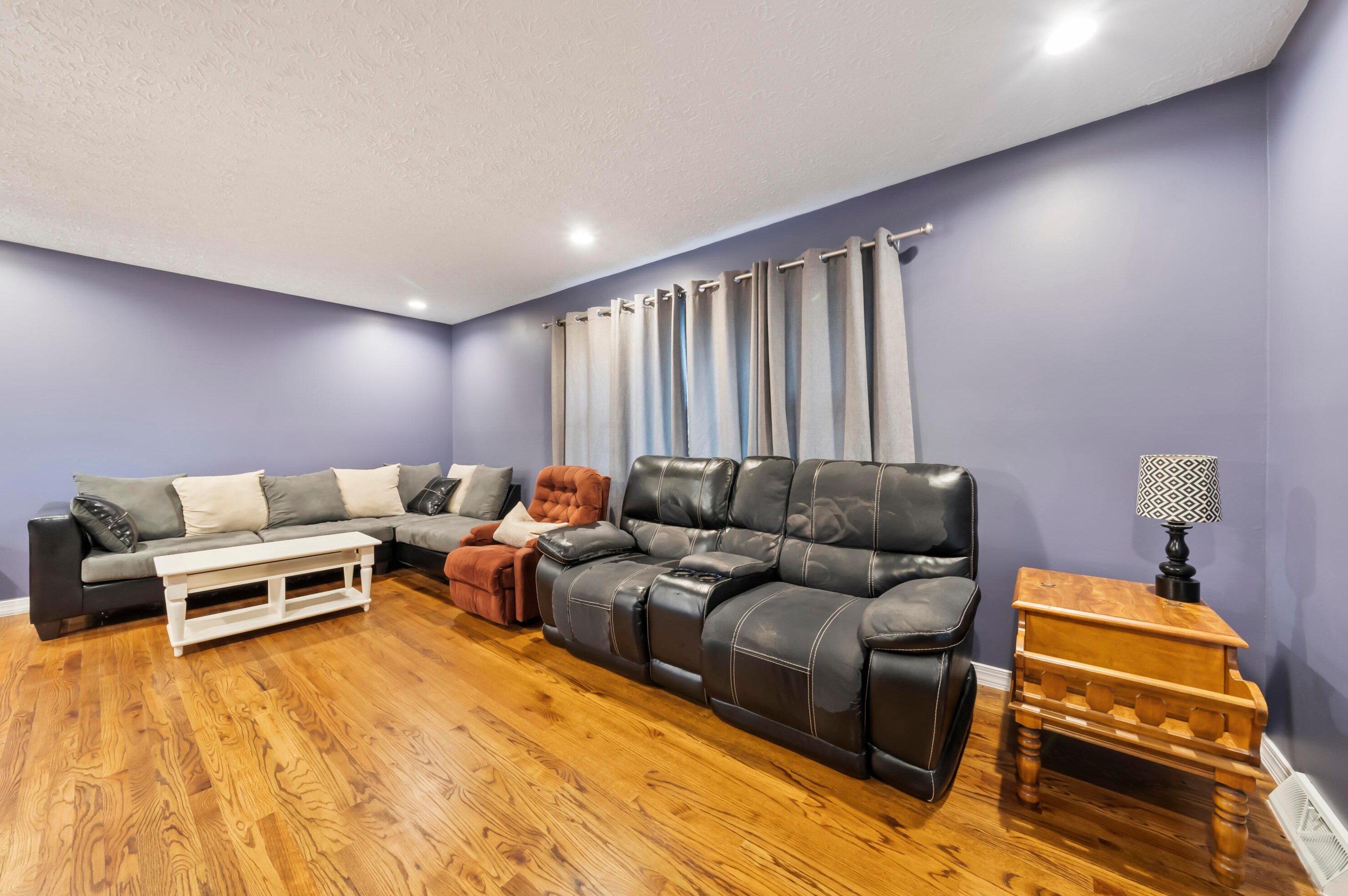 611 Jonsol Ct, Columbus OH  43230-3115 exterior