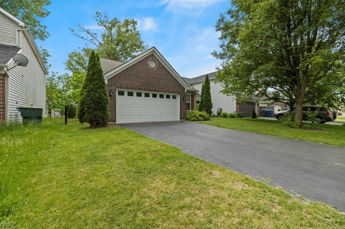 2533 Northwold Rd, Columbus OH  43231-5991 exterior