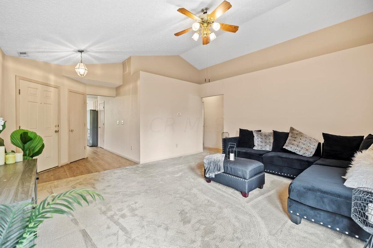 2533 Northwold Rd, Columbus OH  43231-5991 exterior