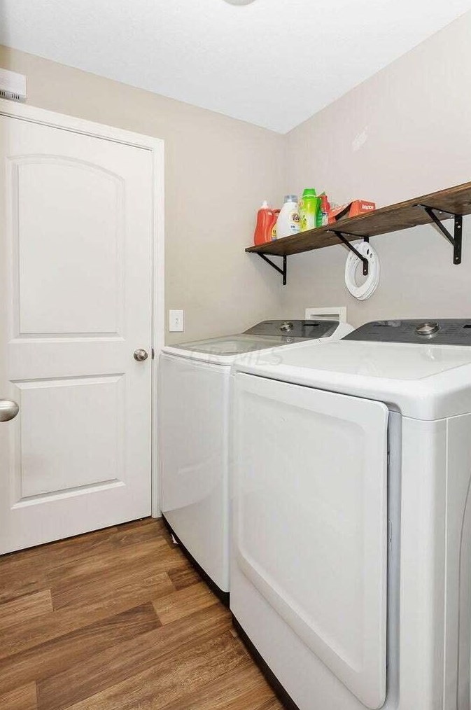 5715 Battle Creek Way, Columbus OH  43228-8953 exterior