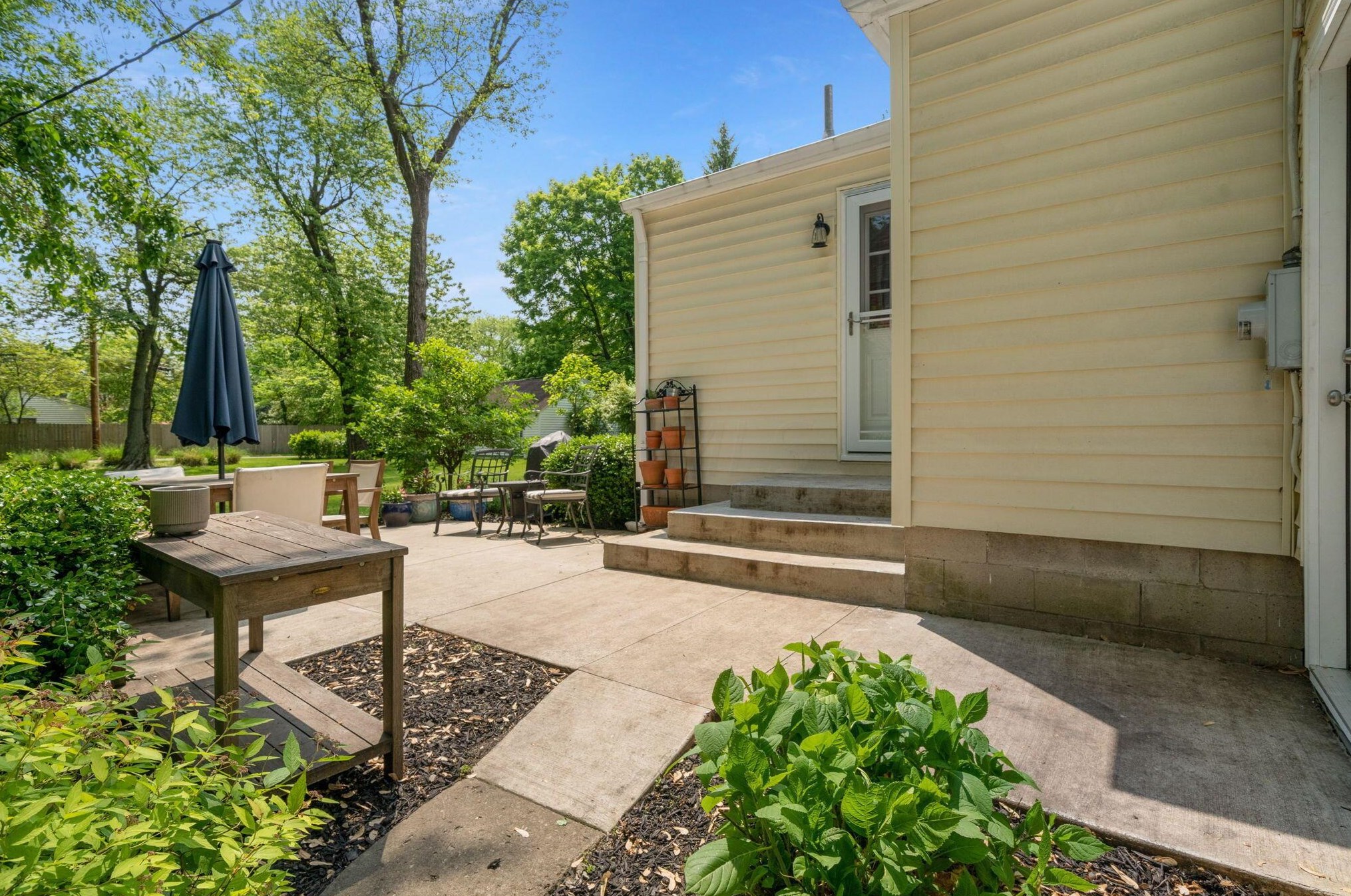 540 Columbia Ave, Columbus OH  43209-1006 exterior