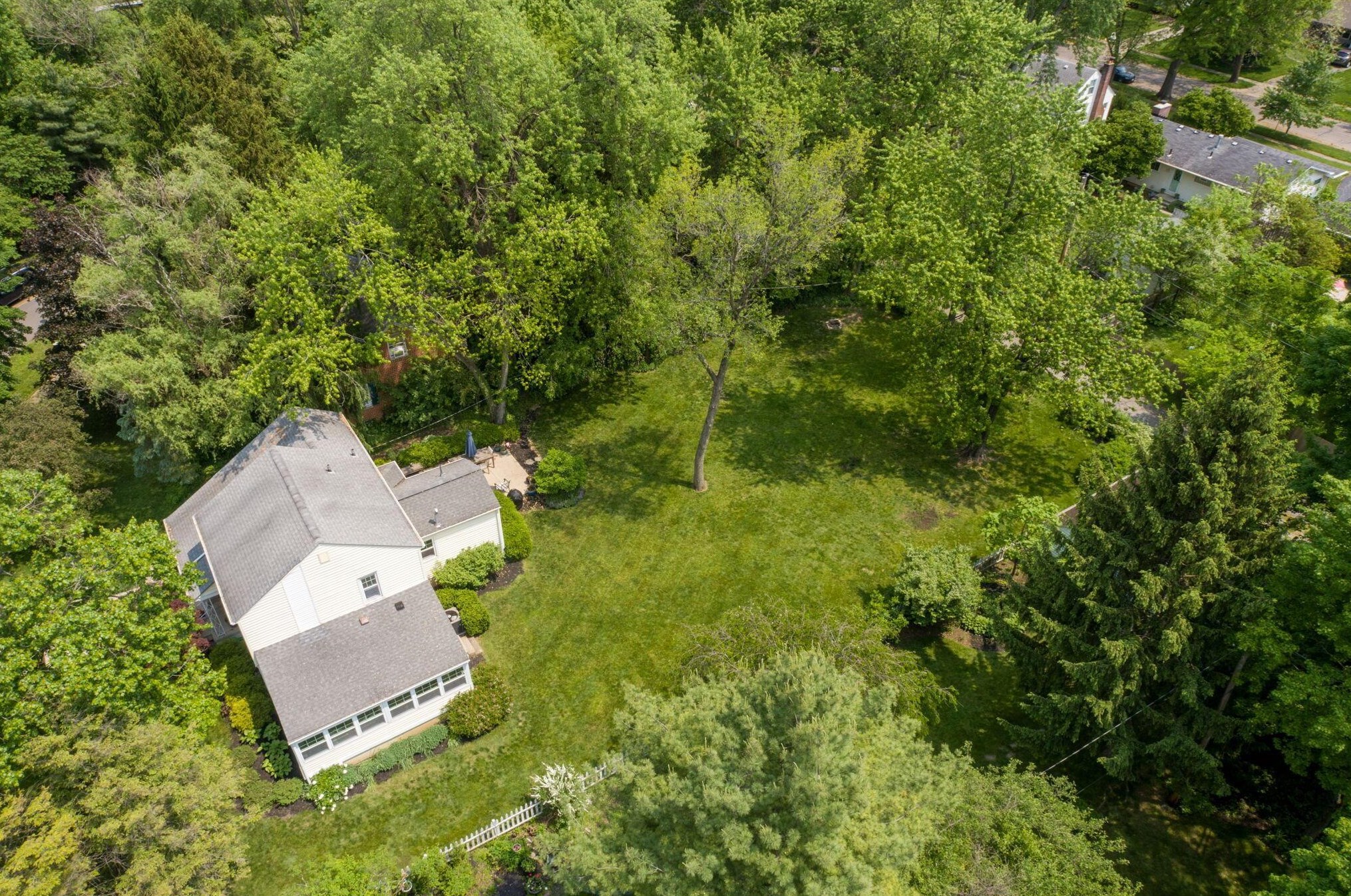 540 Columbia Ave, Columbus OH  43209-1006 exterior