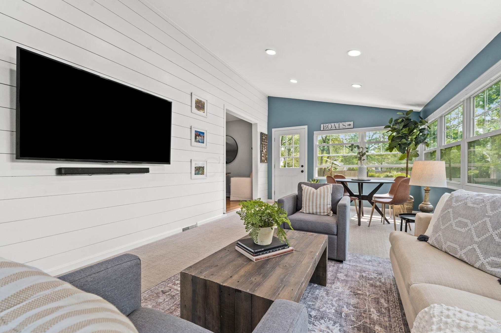 540 Columbia Ave, Columbus OH  43209-1006 exterior