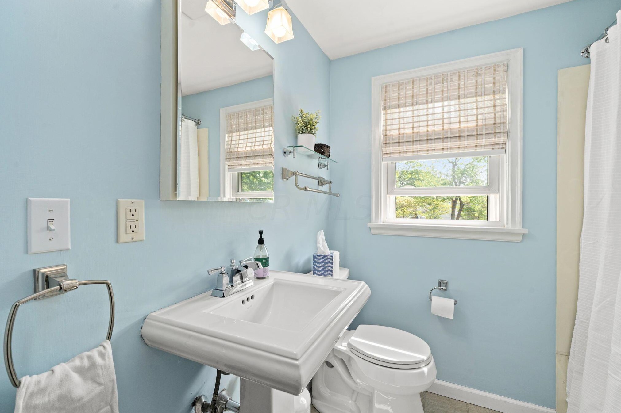 540 Columbia Ave, Columbus OH  43209-1006 exterior