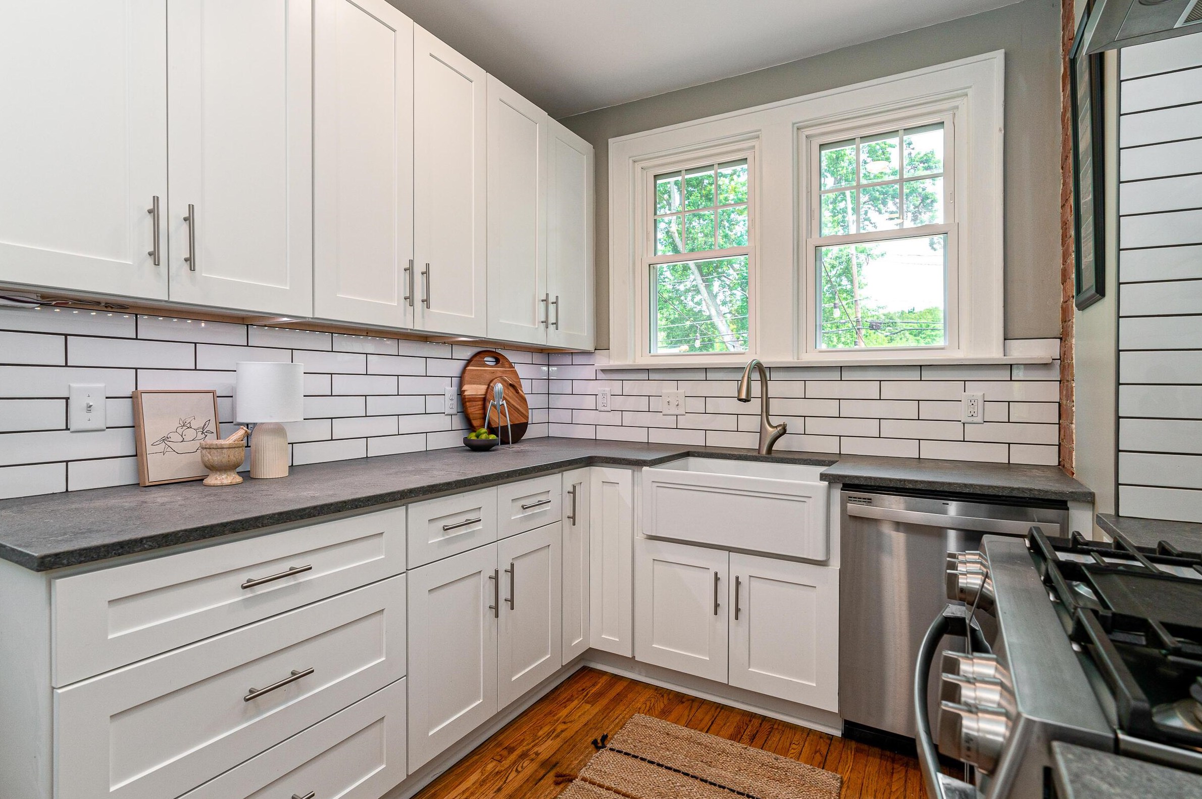 54 Winthrop Rd, Columbus OH  43214-3629 exterior