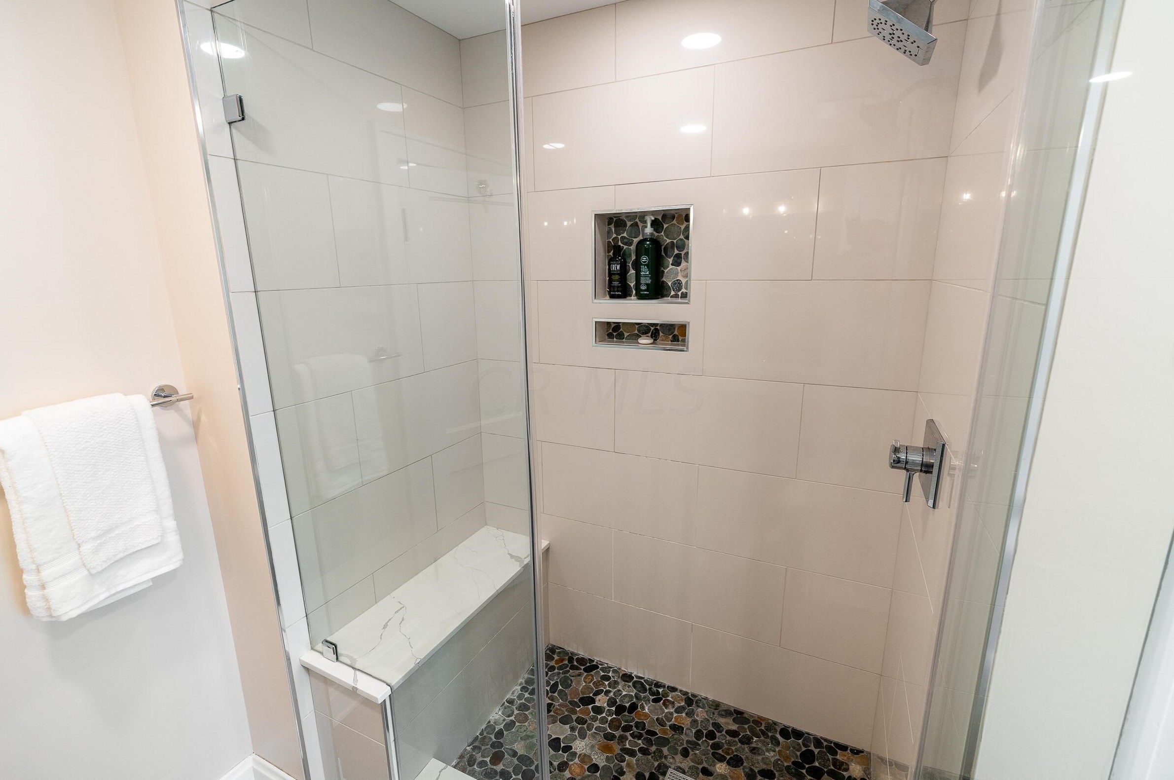 54 Winthrop Rd, Columbus OH  43214-3629 exterior