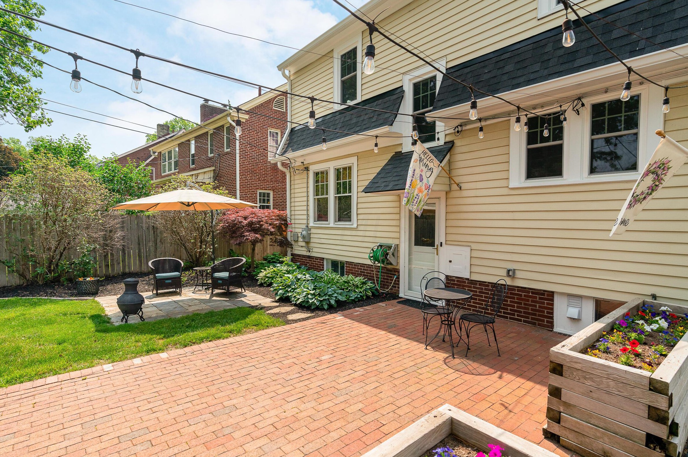 54 Winthrop Rd, Columbus OH  43214-3629 exterior