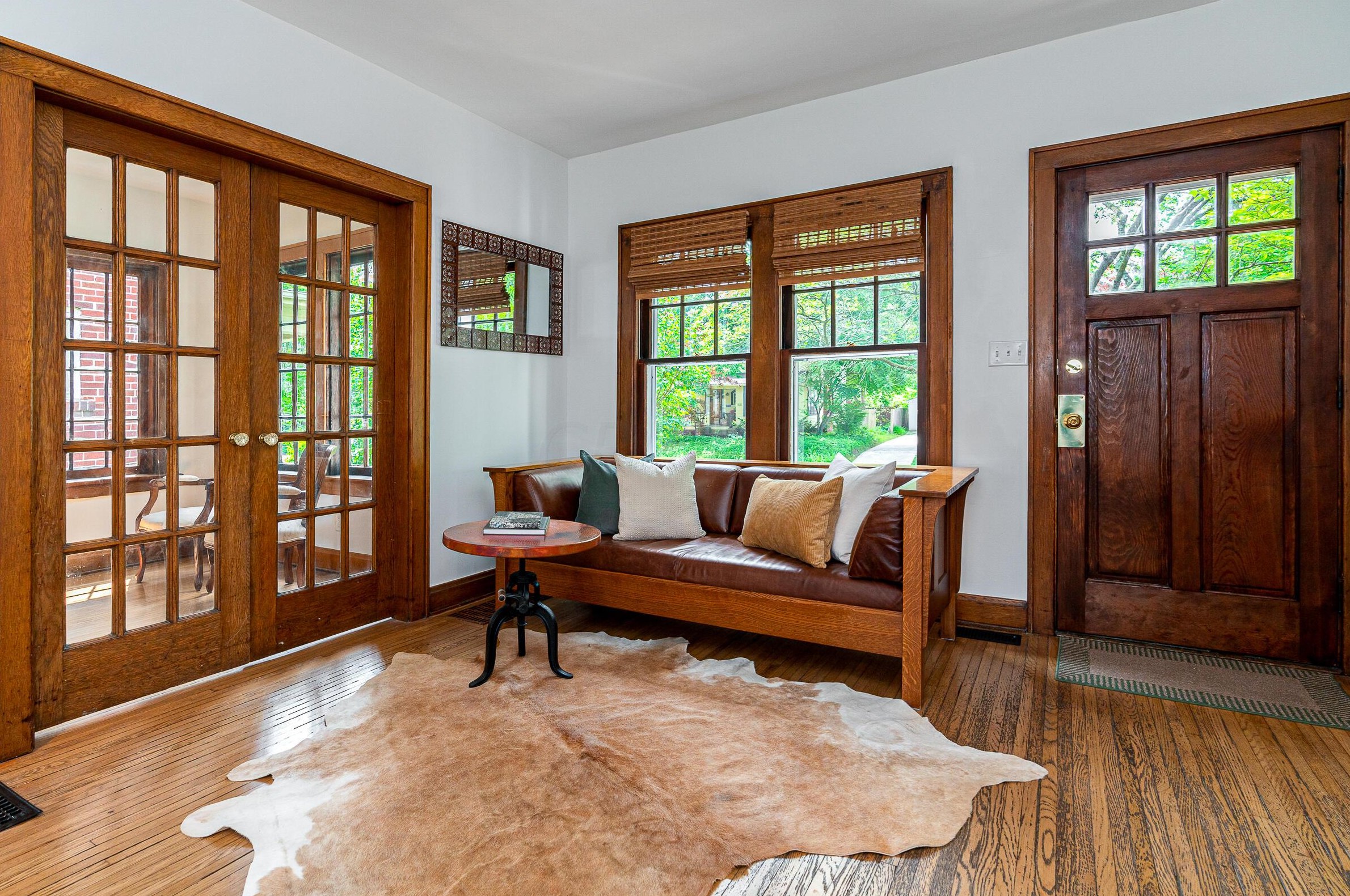 54 Winthrop Rd, Columbus OH  43214-3629 exterior