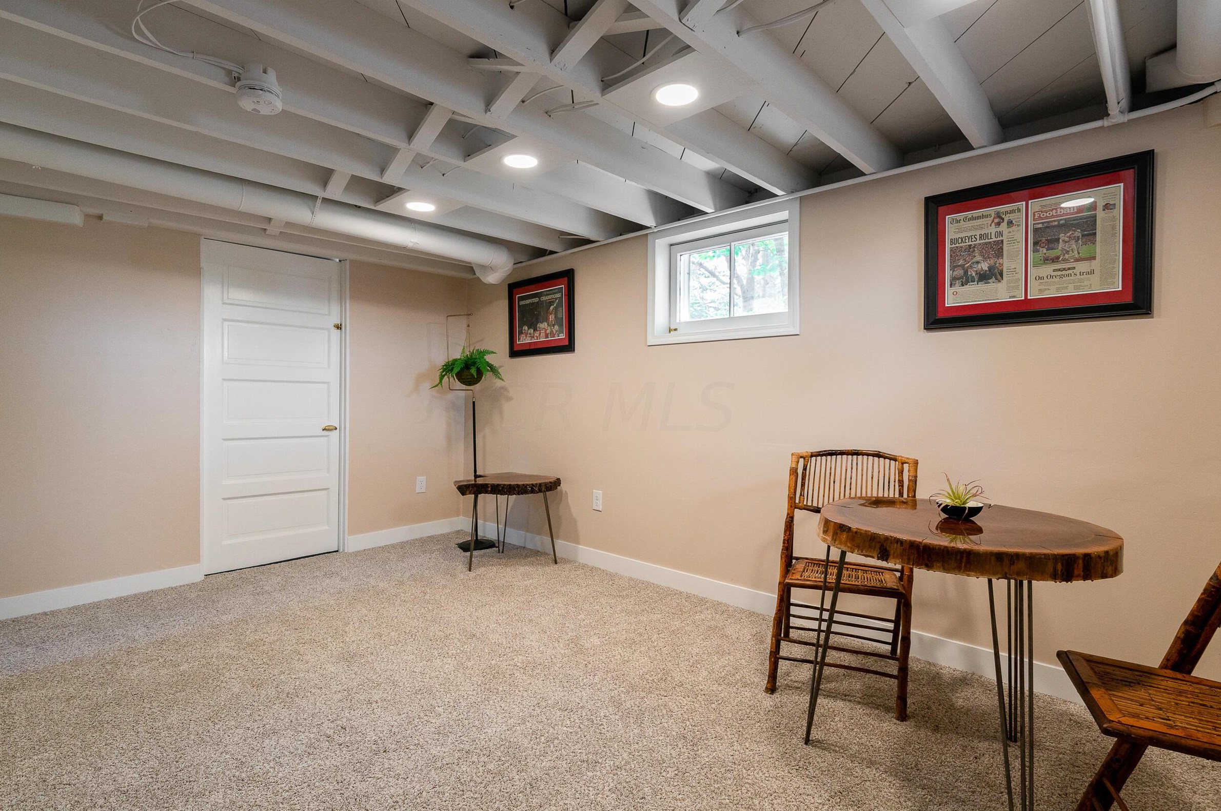 54 Winthrop Rd, Columbus OH  43214-3629 exterior