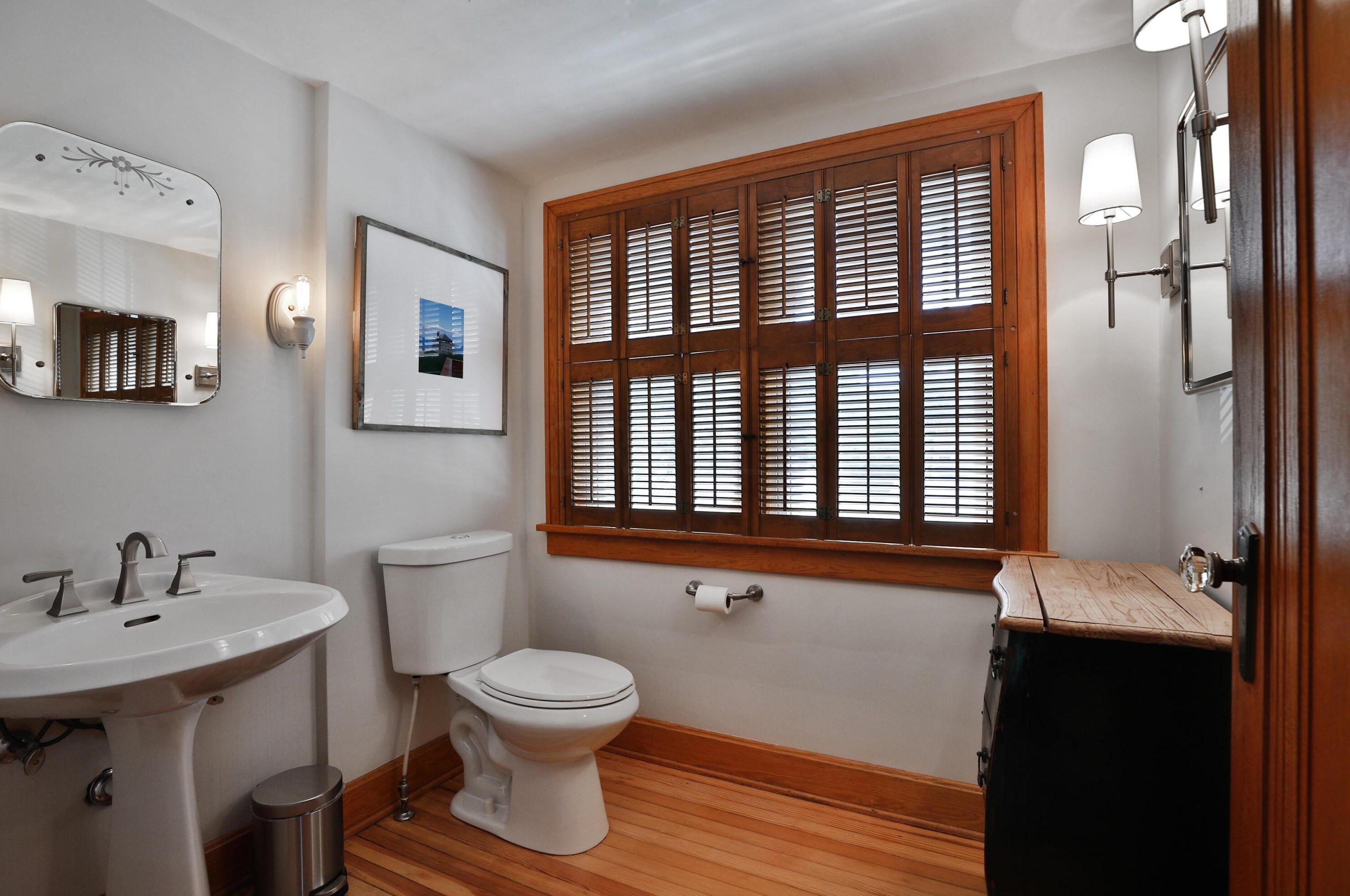 335 Dublin Granville Rd, Columbus OH 43085-3109 exterior