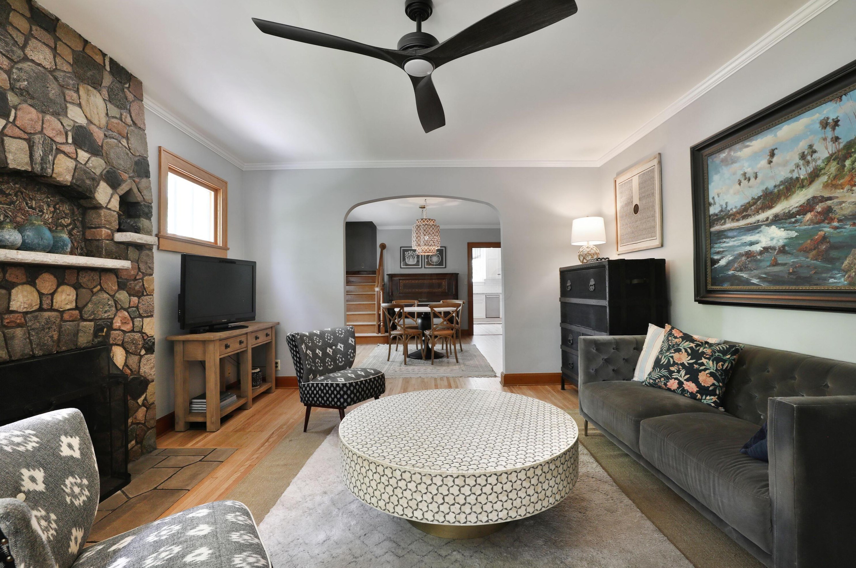 335 Dublin Granville Rd, Columbus OH 43085-3109 exterior