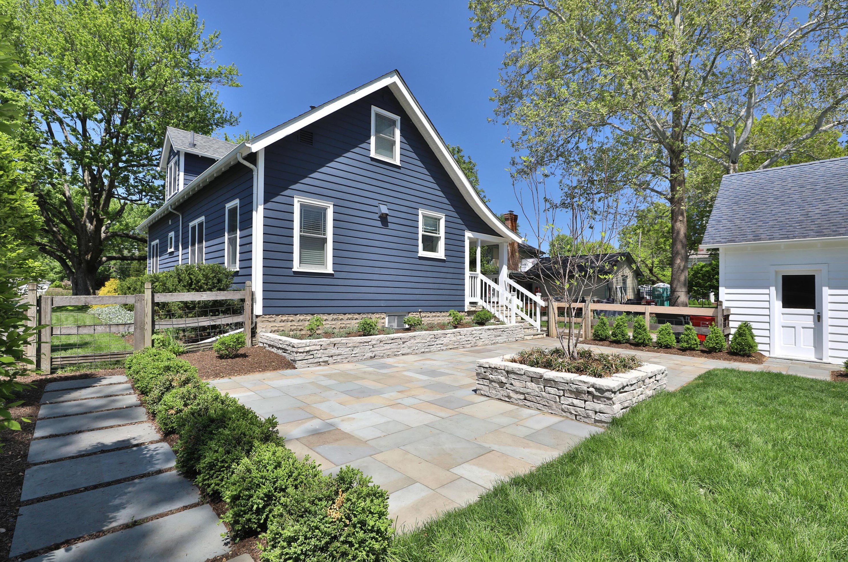 335 Dublin Granville Rd, Columbus OH 43085-3109 exterior