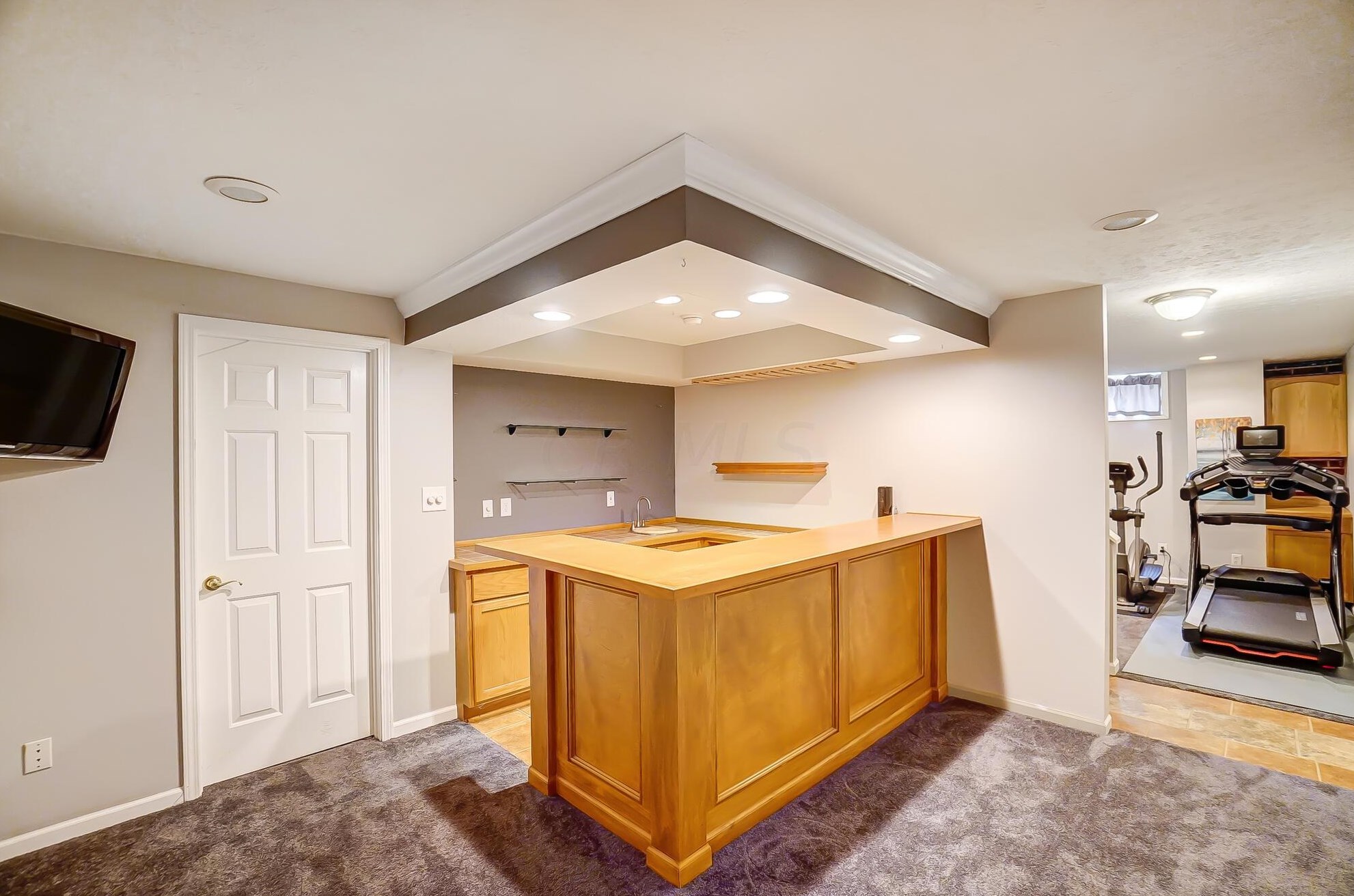 6463 Gossamer Ct, Westerville OH  43081-8242 exterior