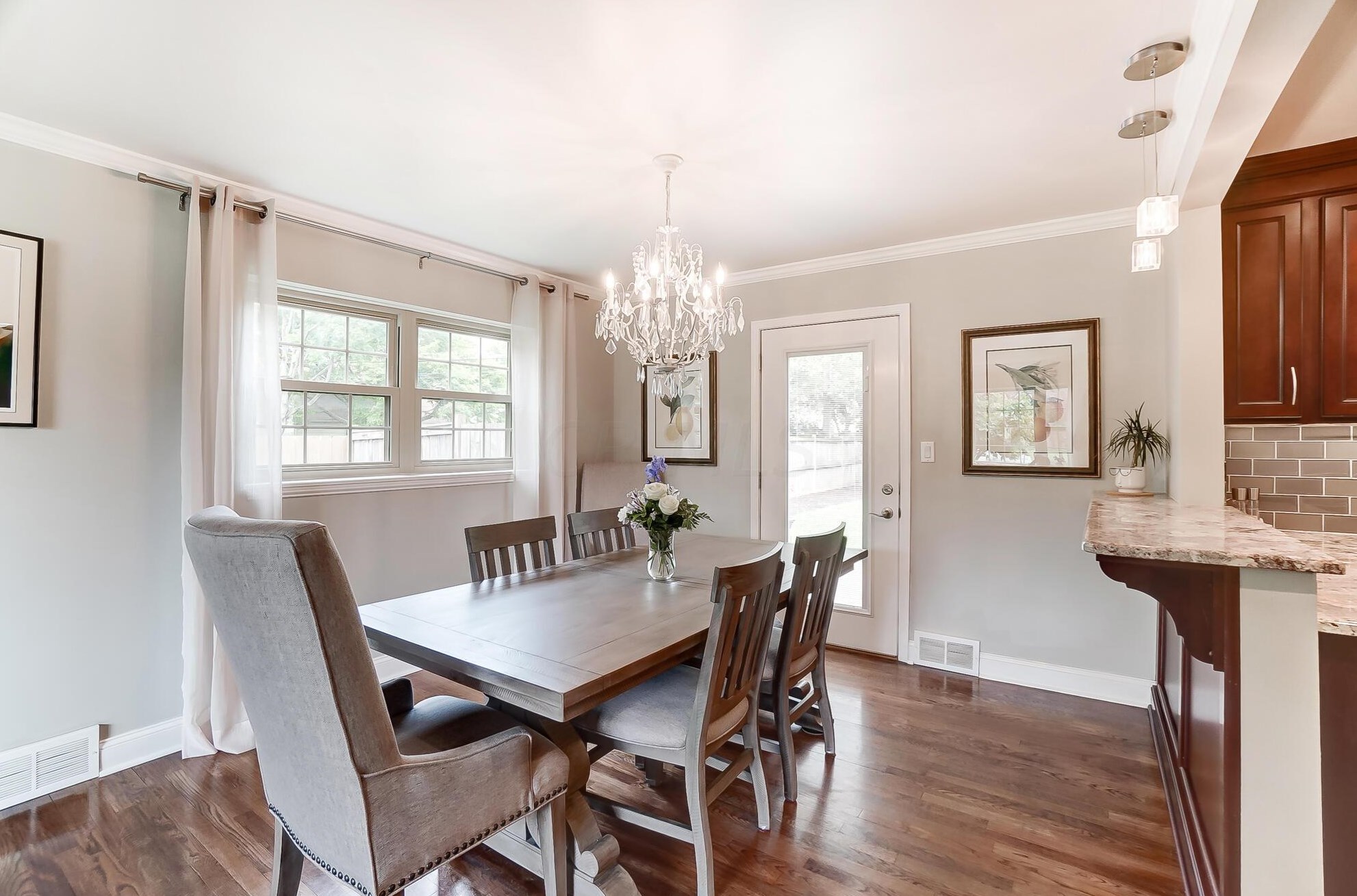 1568 Stanford Rd, Columbus OH  43212-1118 exterior