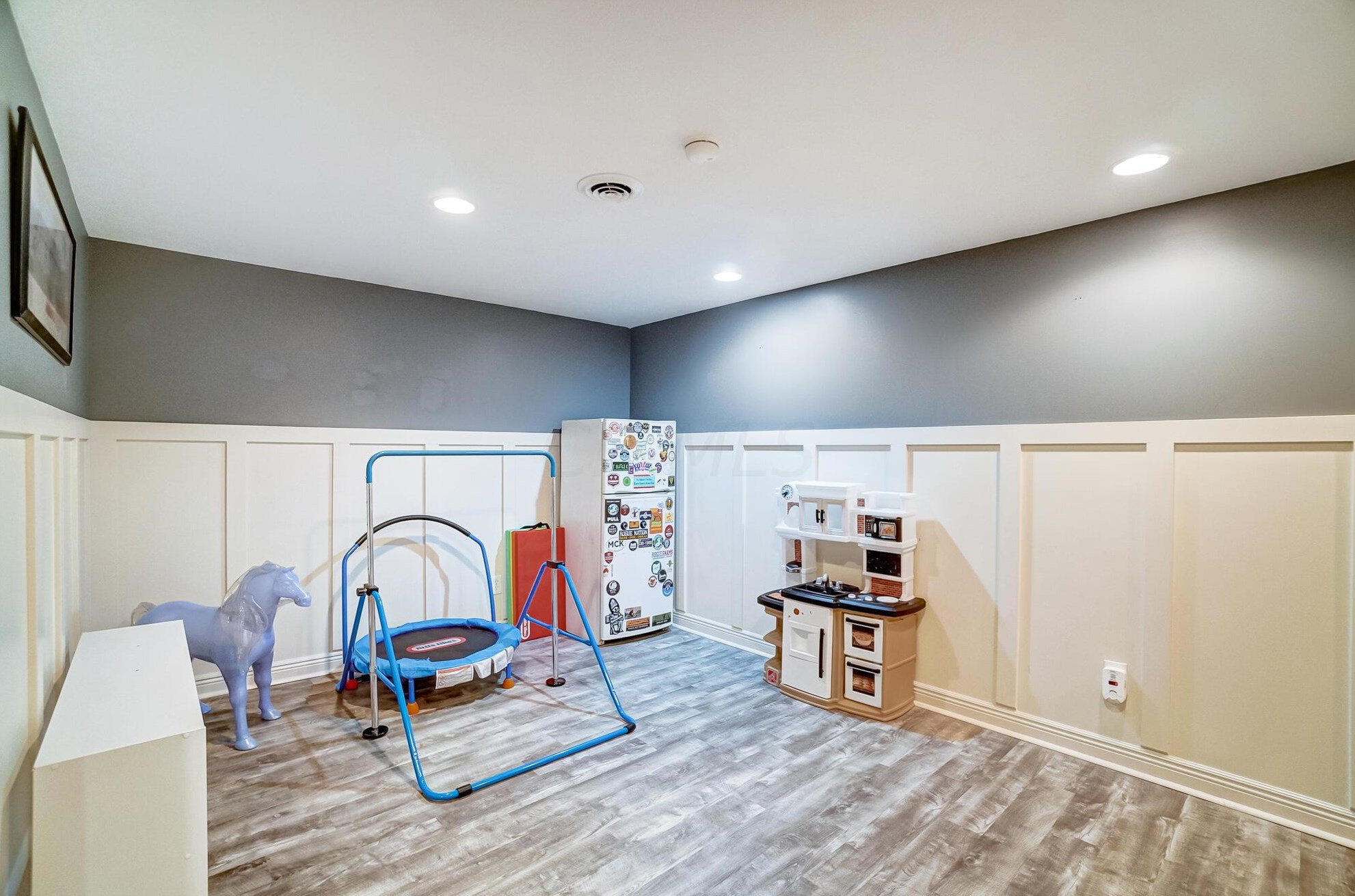 405 Amber Light Cir, Delaware OH  43015-5091 exterior