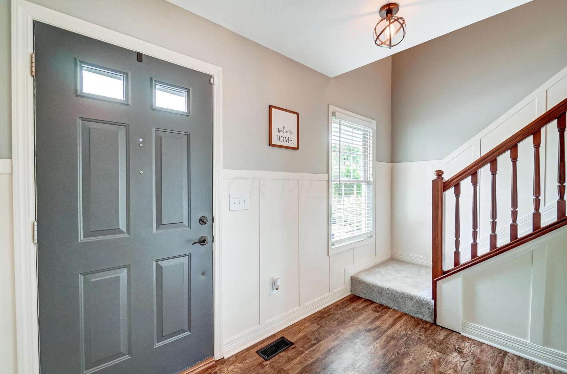 405 Amber Light Cir, Delaware OH  43015-5091 exterior