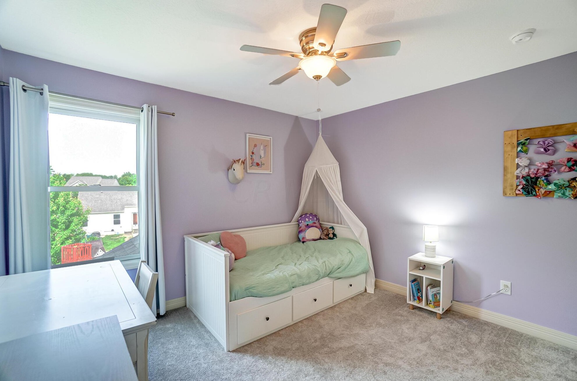 405 Amber Light Cir, Delaware OH  43015-5091 exterior