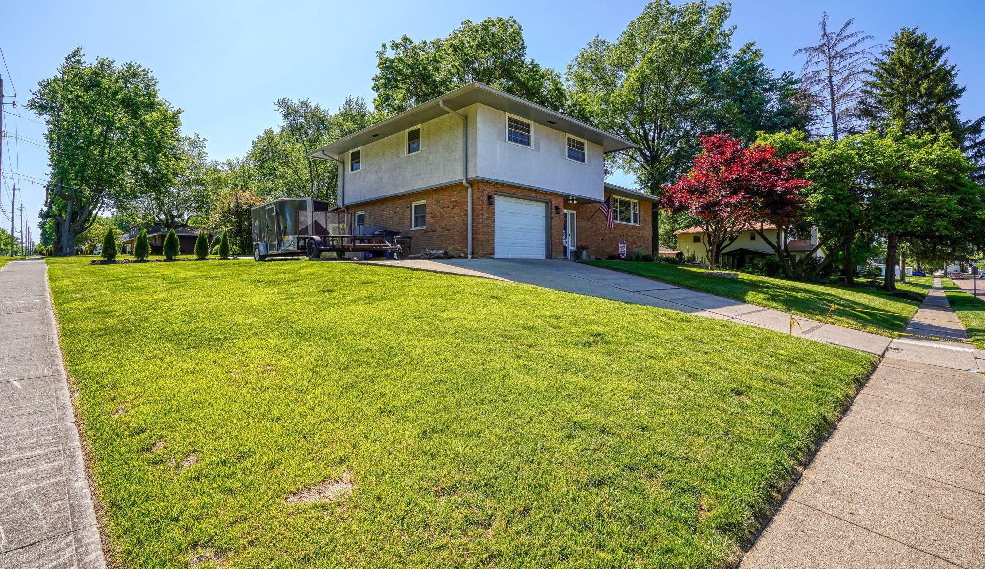 60 Savern Pl, Columbus OH  43230-3125 exterior