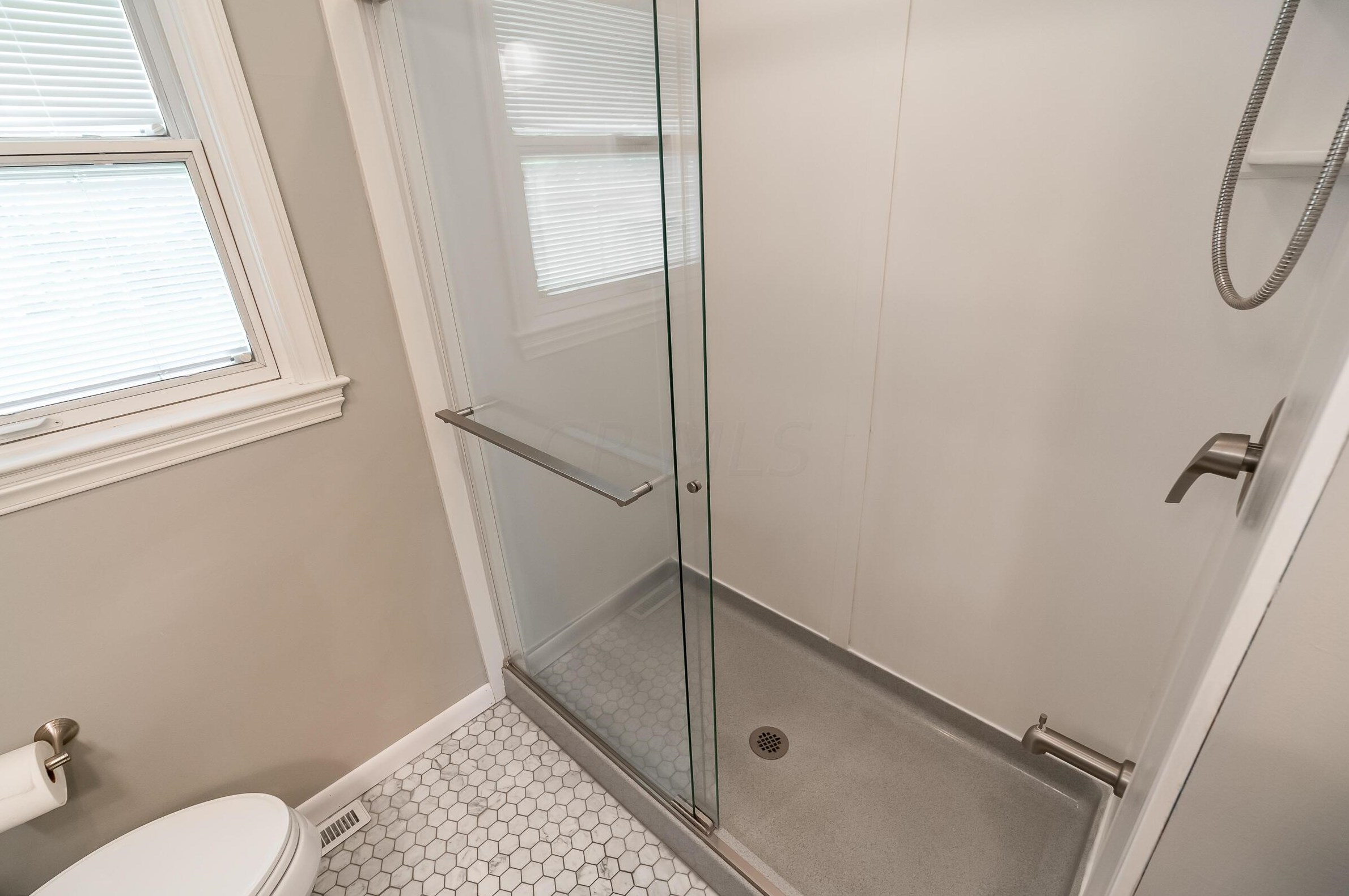 3472 Leighton Rd, Columbus OH 43221-1322 exterior