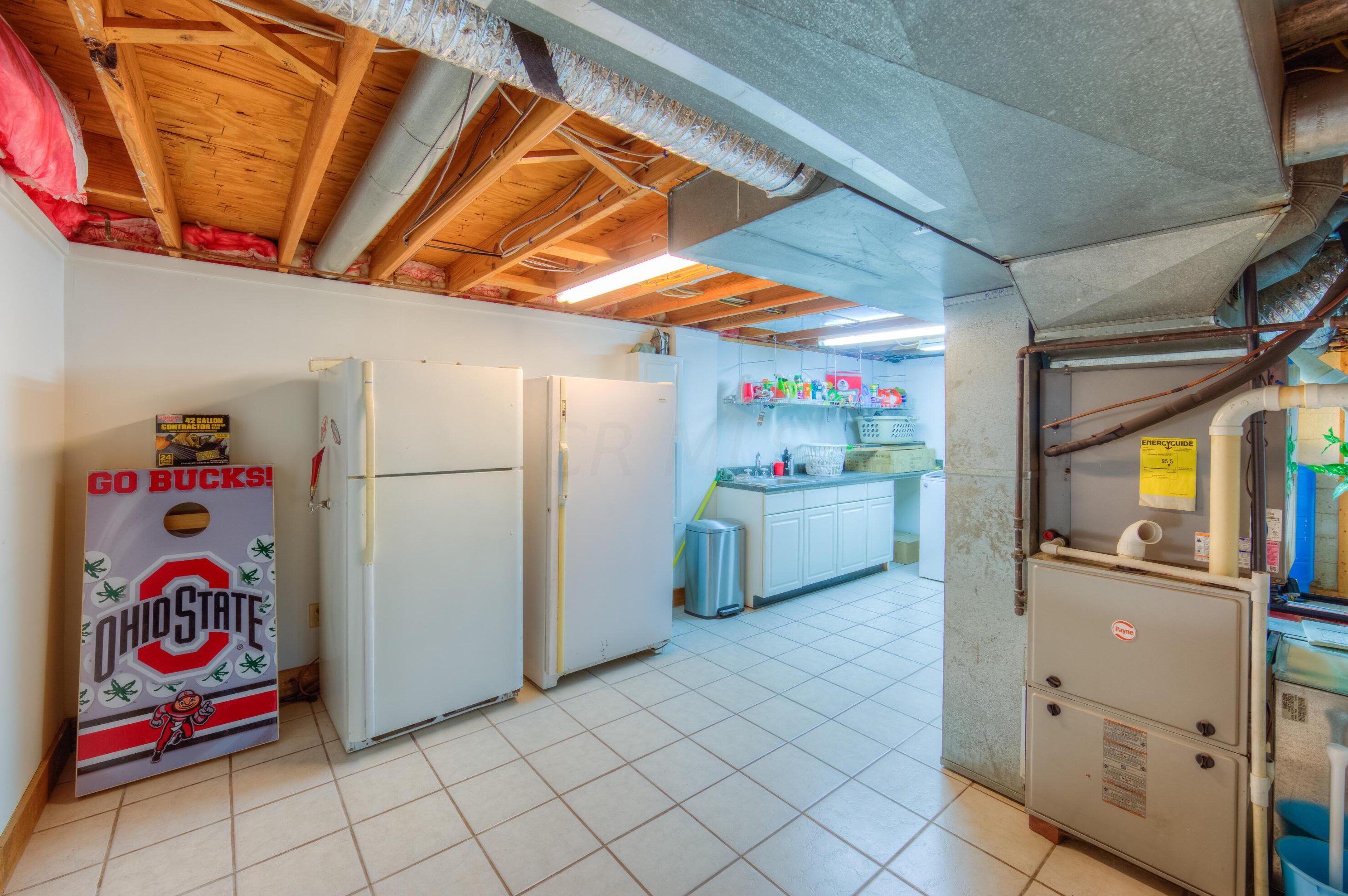 7564 Heatherwood Dr, Cnl Wnchstr OH  43110-8916 exterior