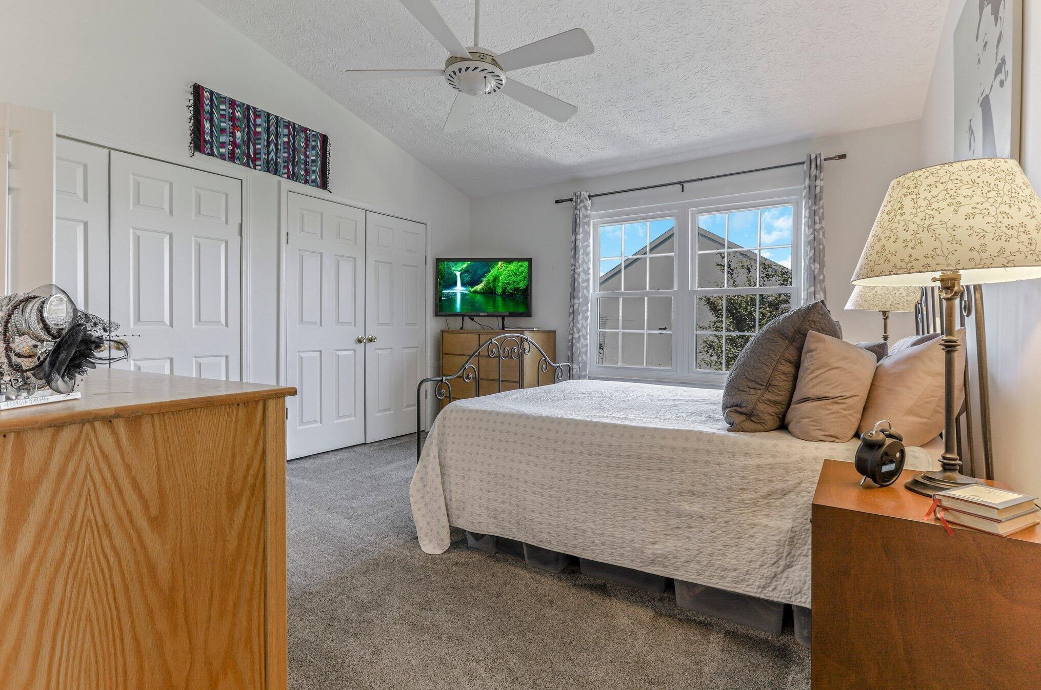 5315 Bethel Park Dr, Columbus OH  43235-7125 exterior