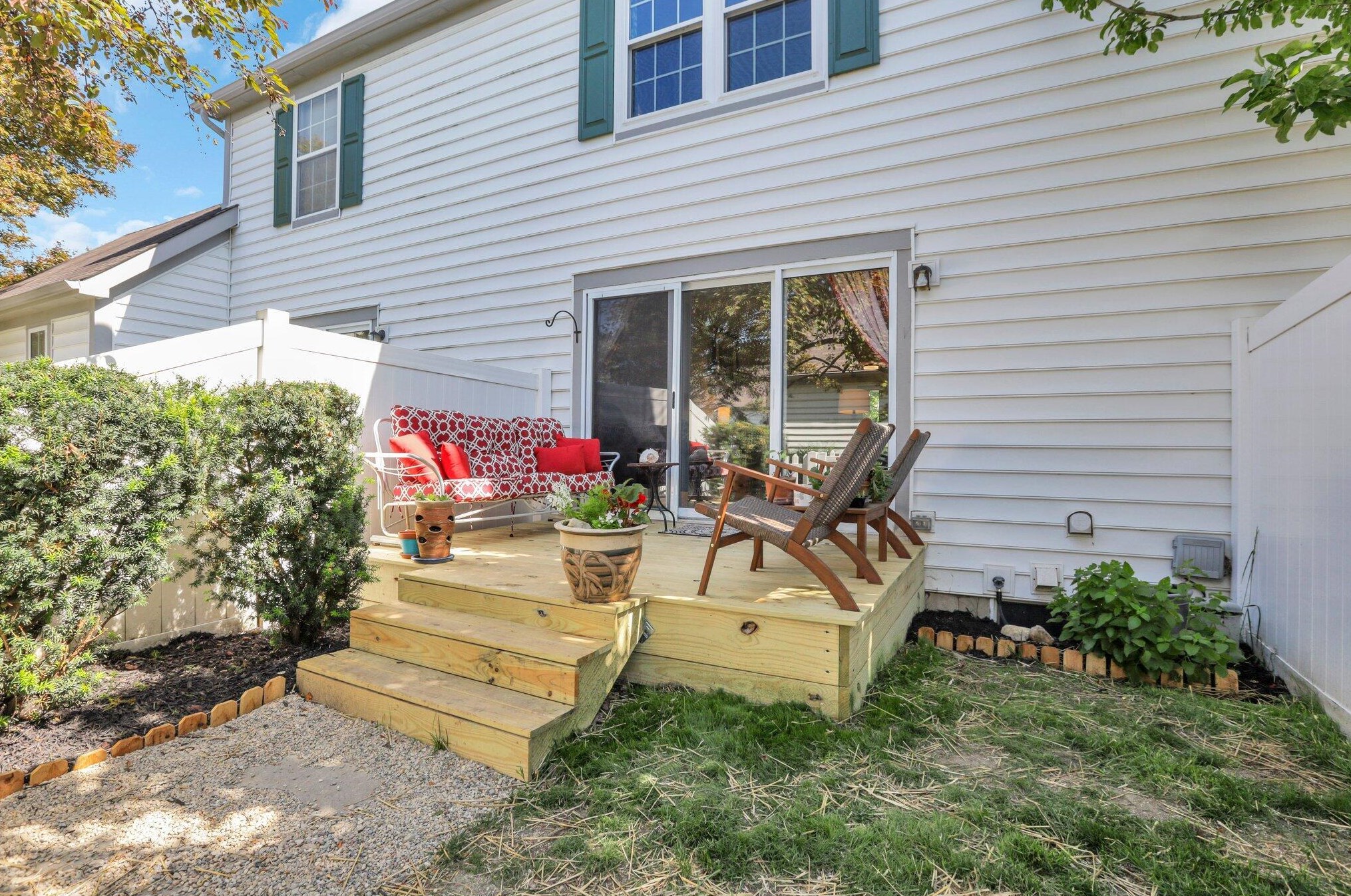 5315 Bethel Park Dr, Columbus OH  43235-7125 exterior