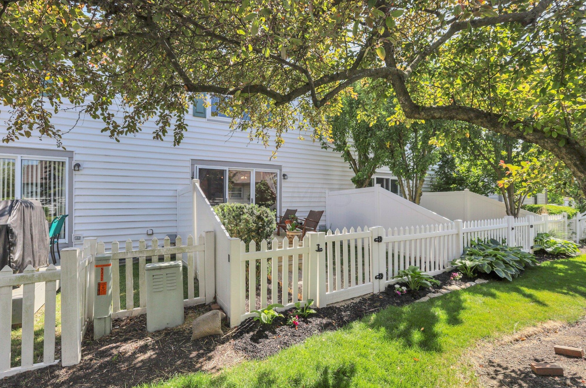 5315 Bethel Park Dr, Columbus OH  43235-7125 exterior