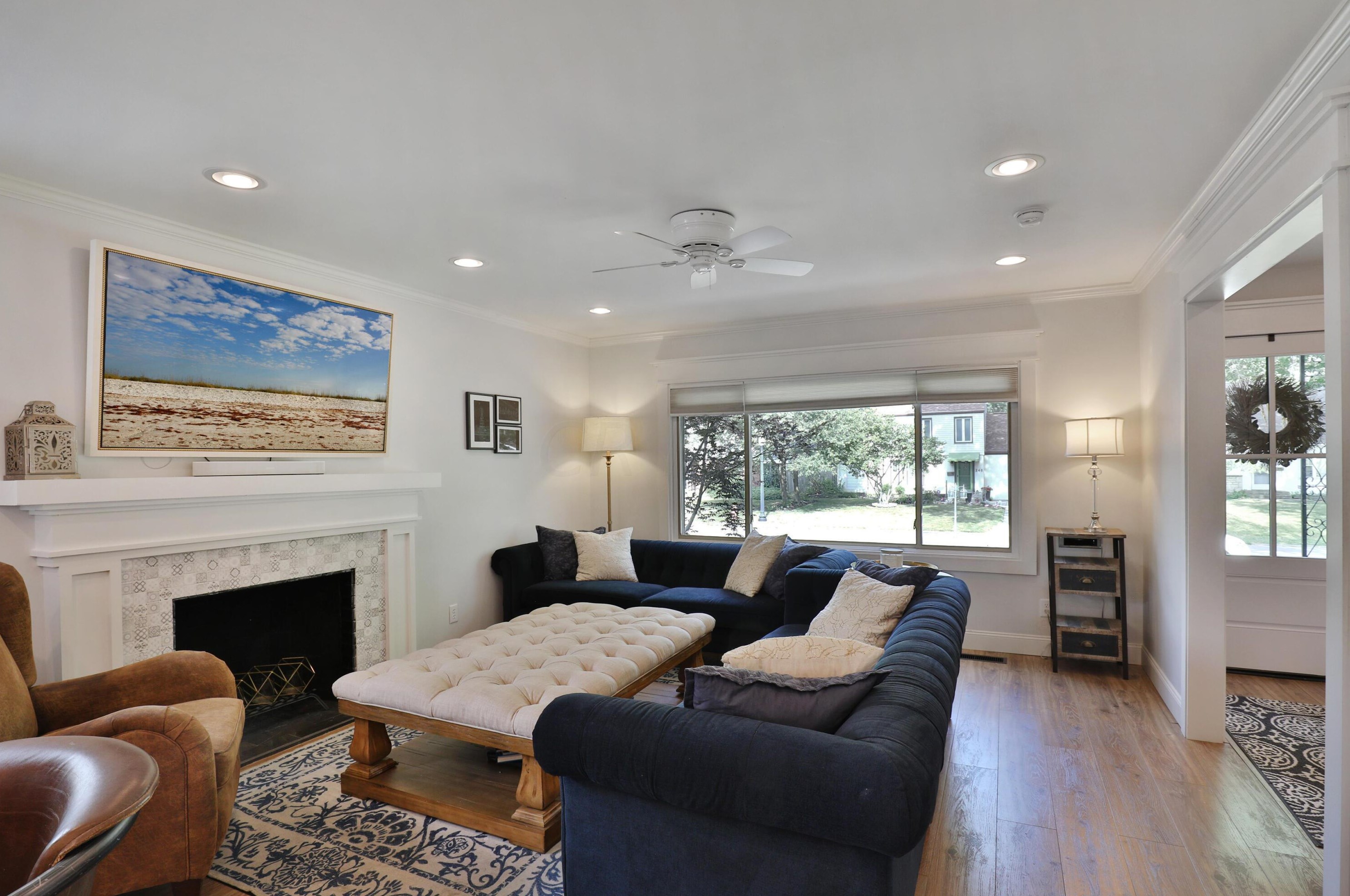 239 Kellner Rd, Columbus OH 43209-1530 exterior