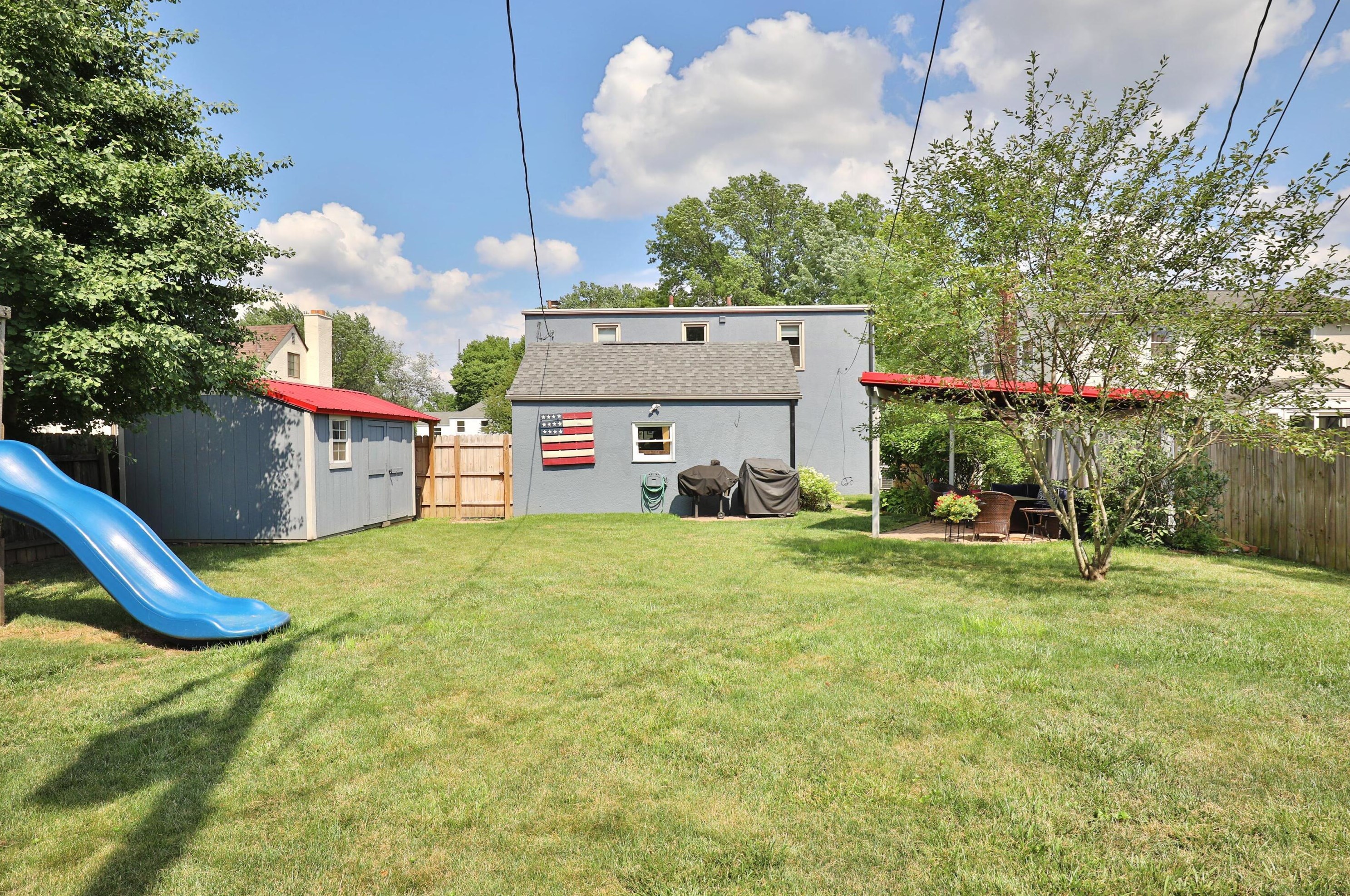 239 Kellner Rd, Columbus OH 43209-1530 exterior