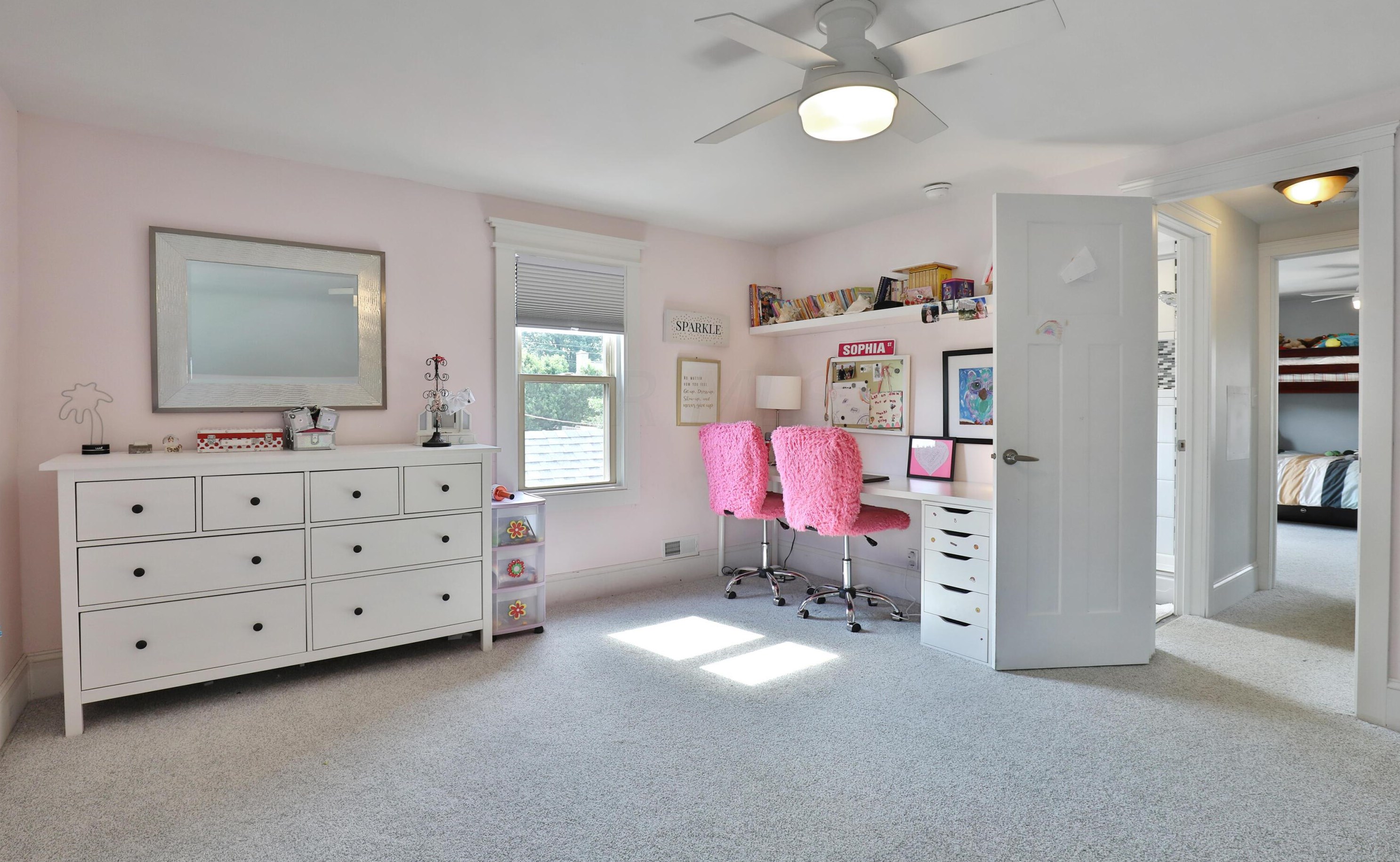 239 Kellner Rd, Columbus OH 43209-1530 exterior