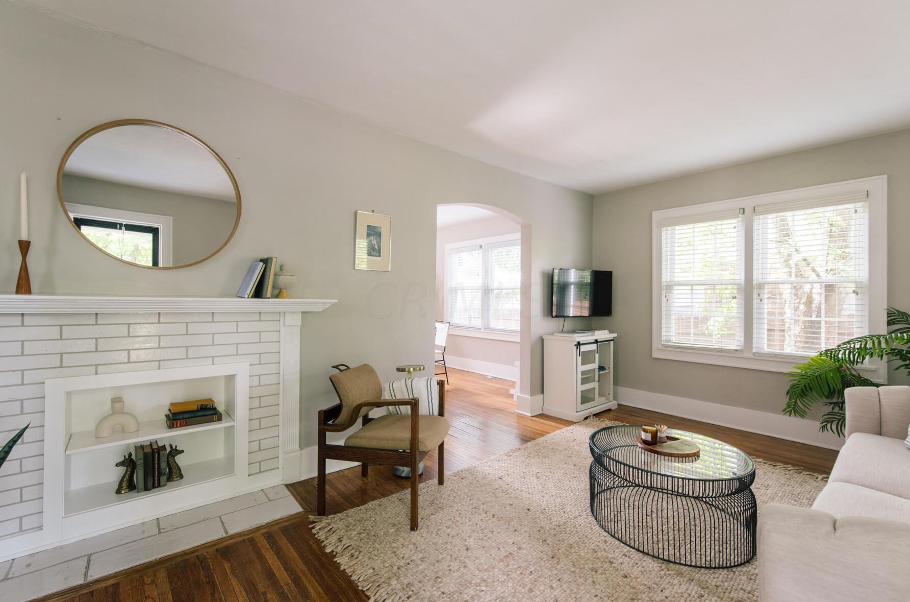 812 Gladden Rd, Columbus OH 43212-3811 exterior