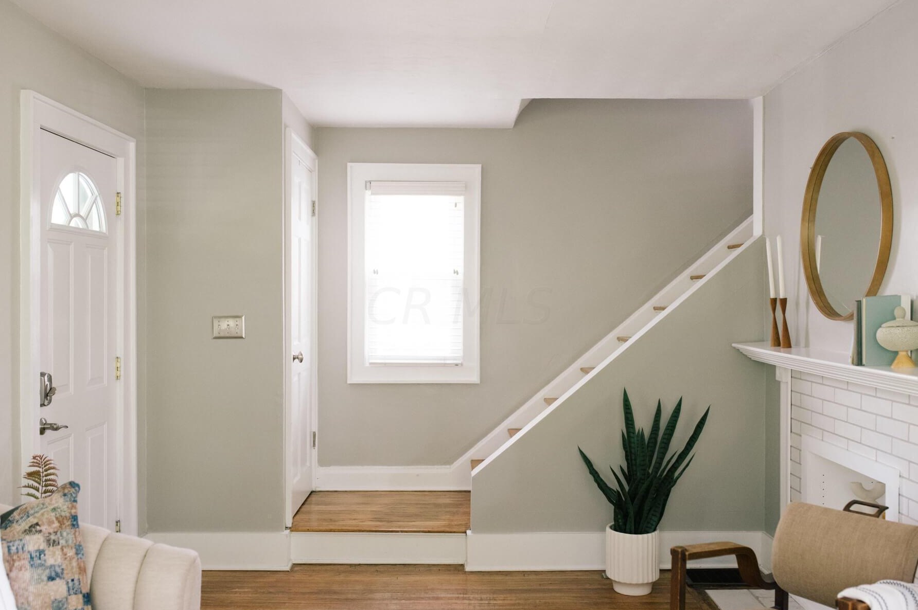 812 Gladden Rd, Columbus OH 43212-3811 exterior