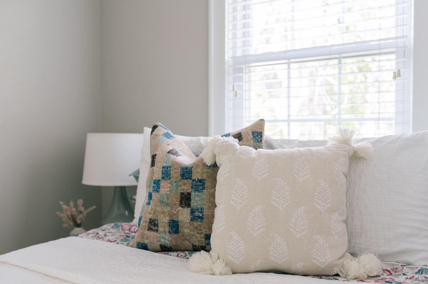 812 Gladden Rd, Columbus OH 43212-3811 exterior