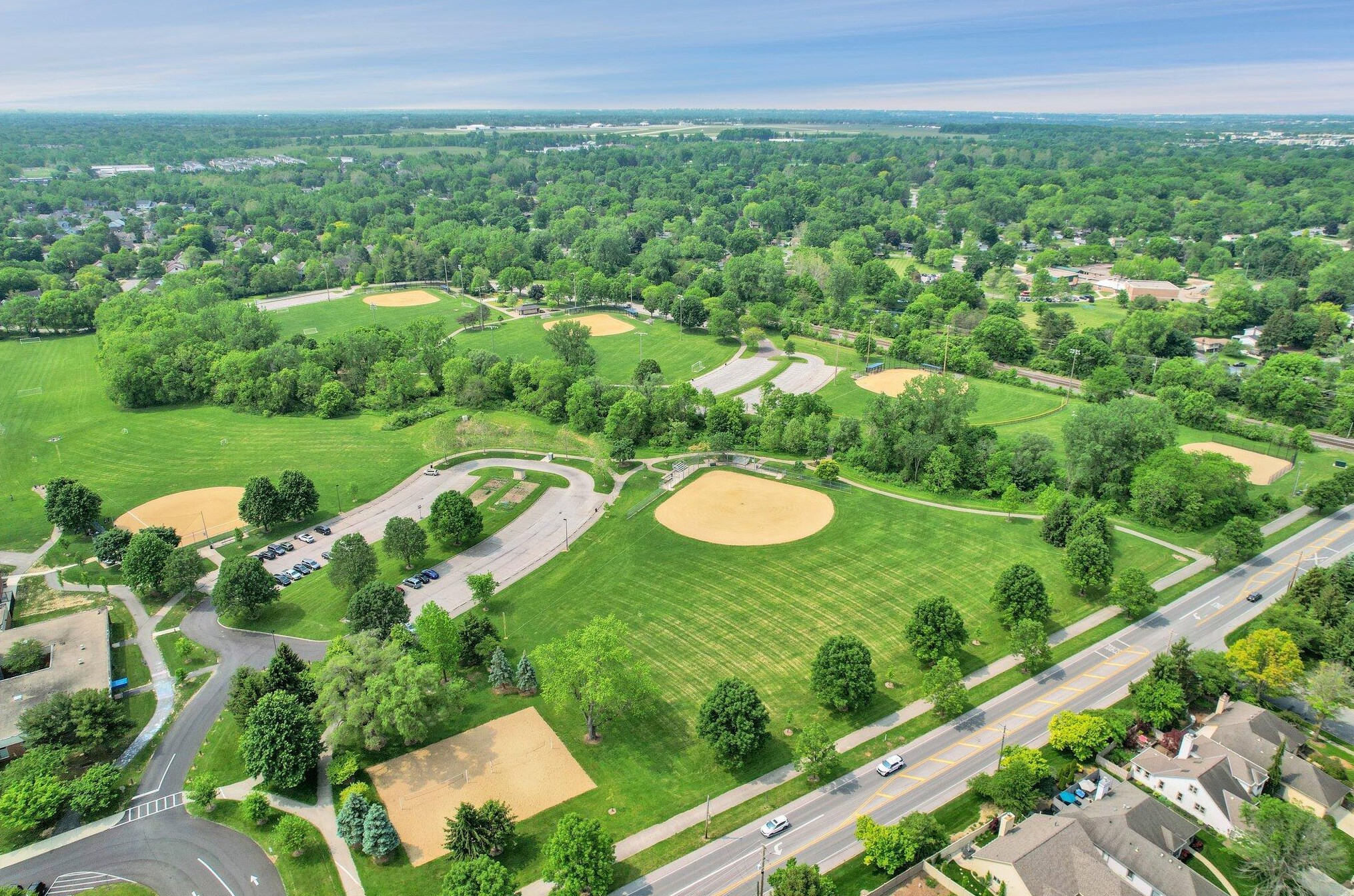 1189 Leicester Pl, Columbus OH 43235-2181 exterior