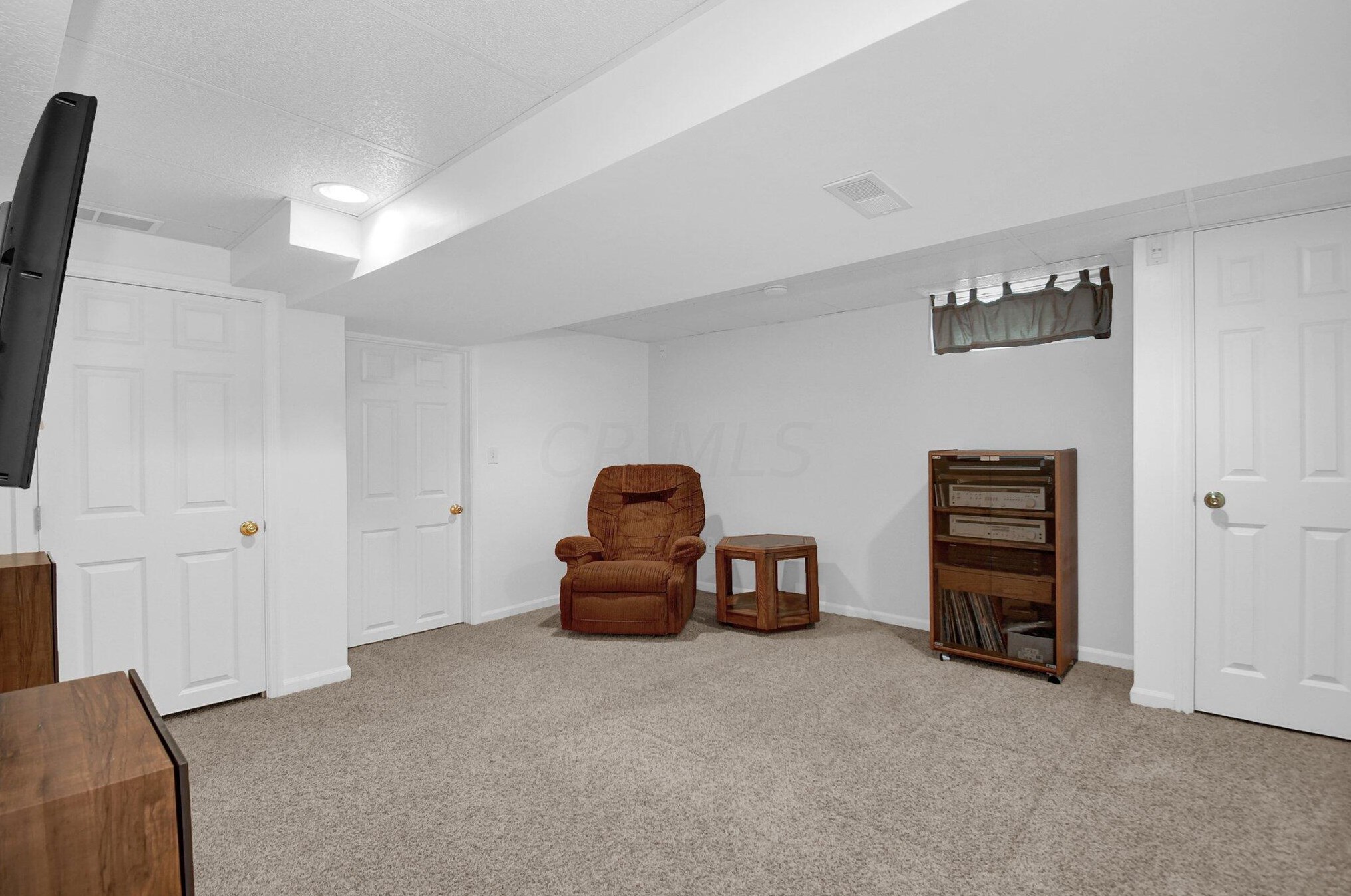 1189 Leicester Pl, Columbus OH 43235-2181 exterior