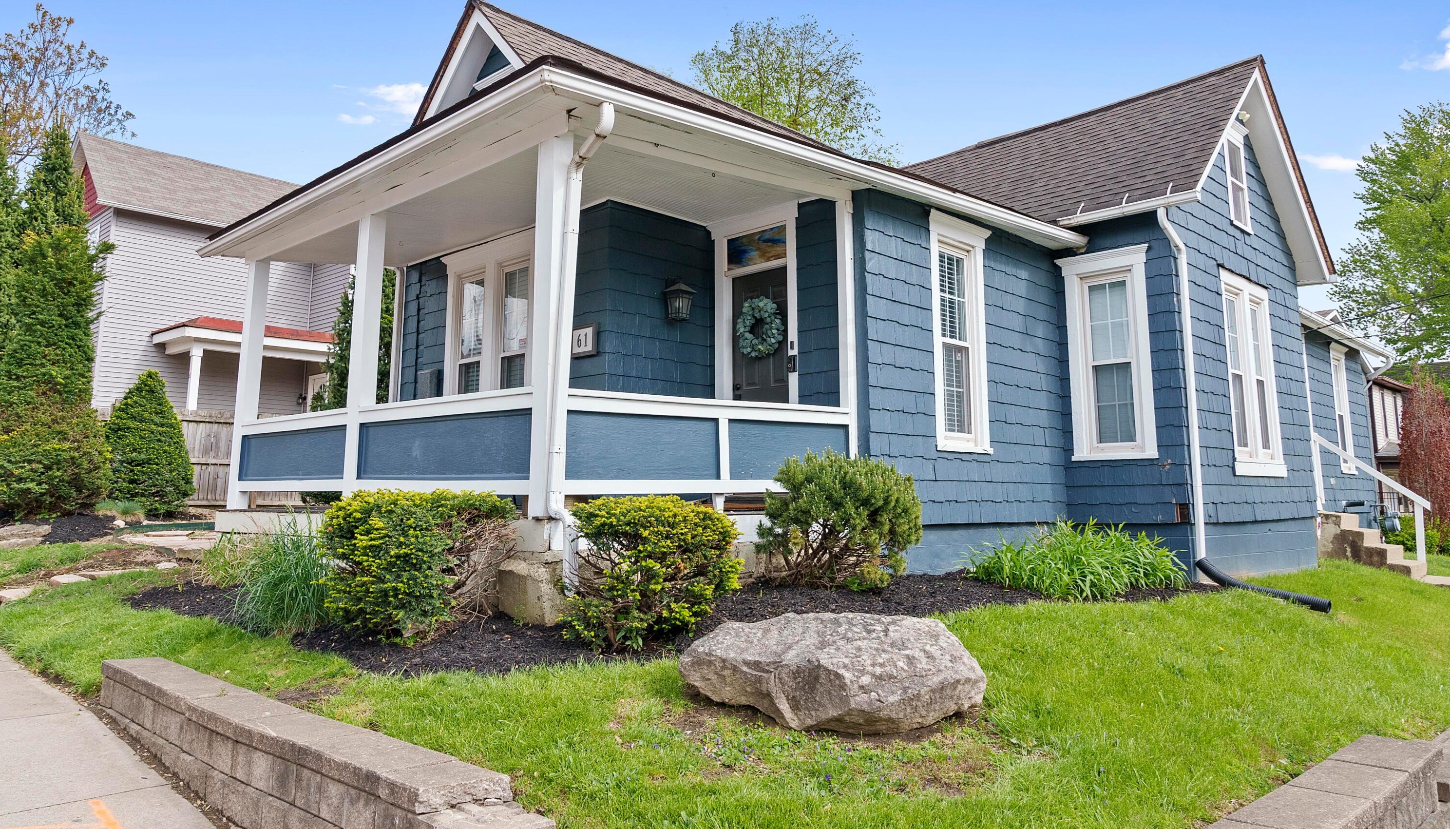 61 7th Ave, Columbus OH  43201-2561 exterior