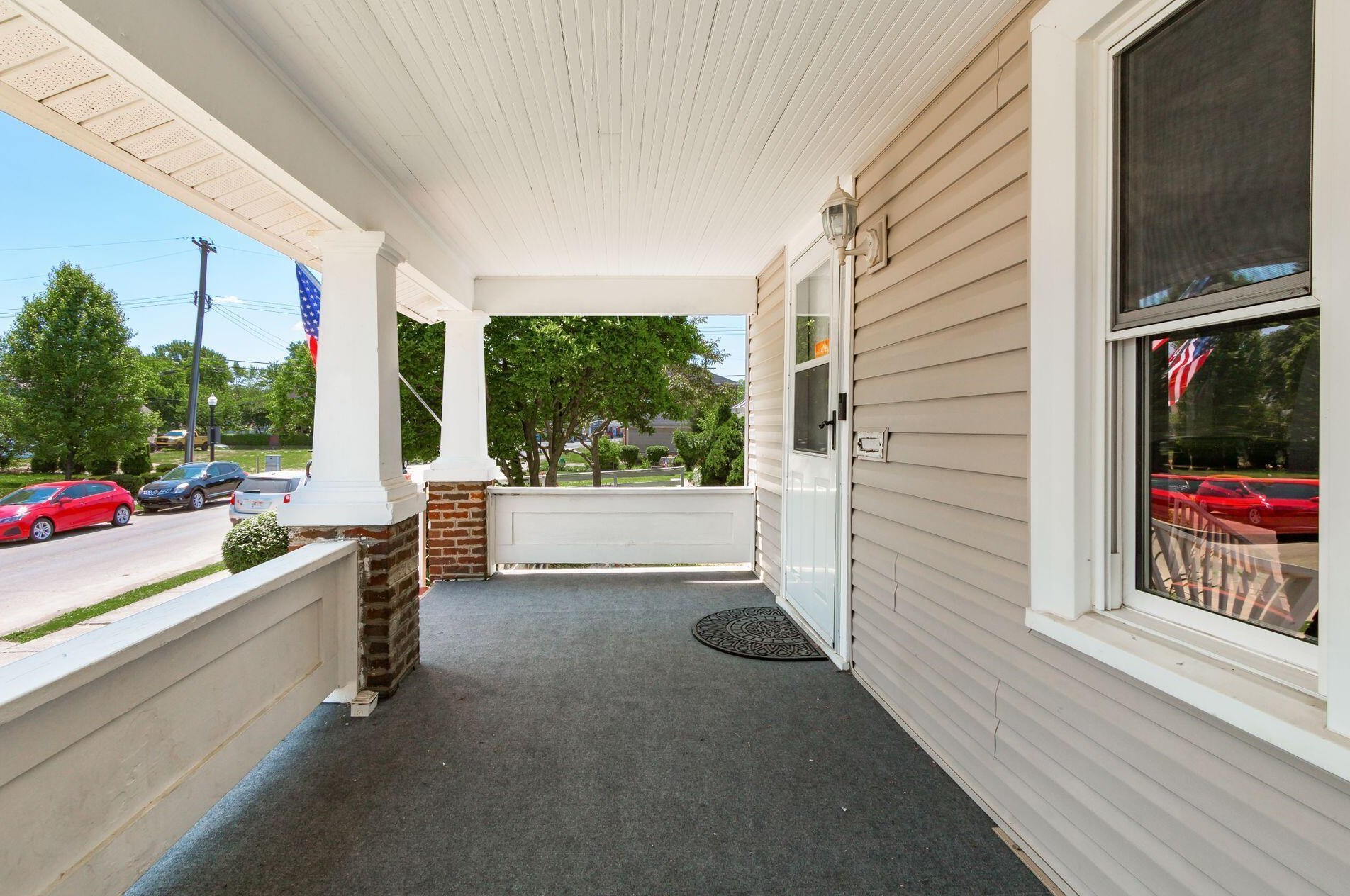 655 Hilltonia Ave, Columbus OH 43223-1703 exterior