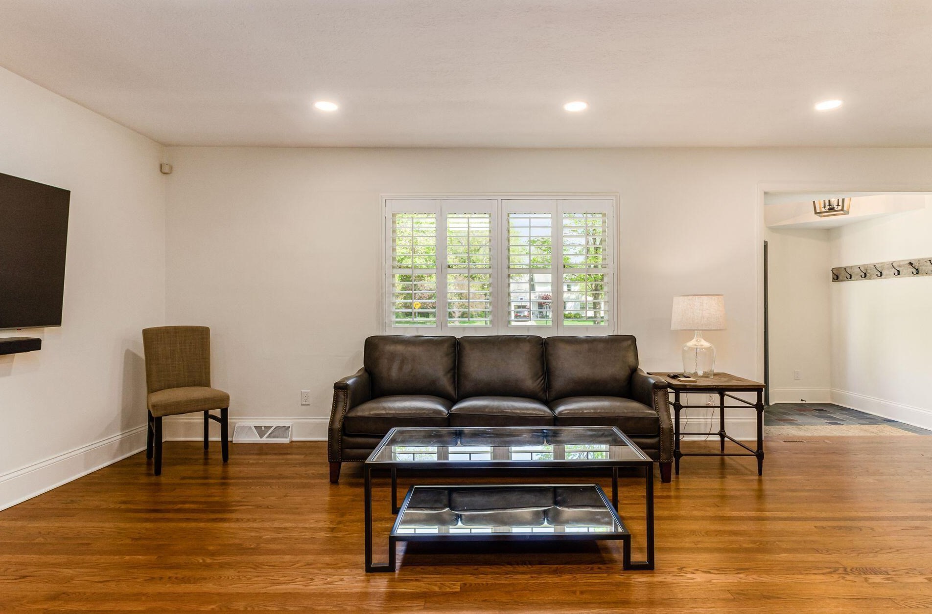 549 Columbia Ave, Columbus OH 43209-1005 exterior