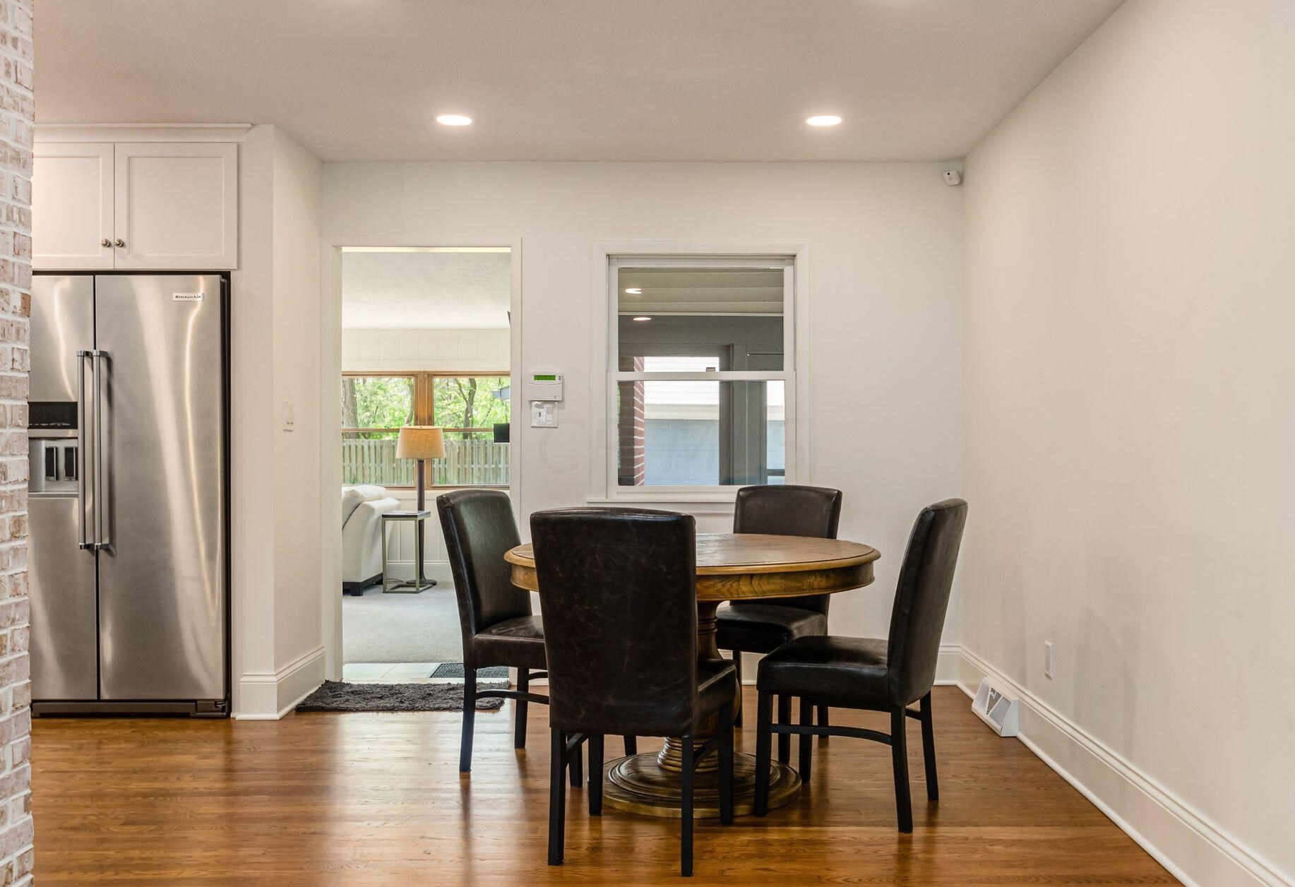 549 Columbia Ave, Columbus OH 43209-1005 exterior