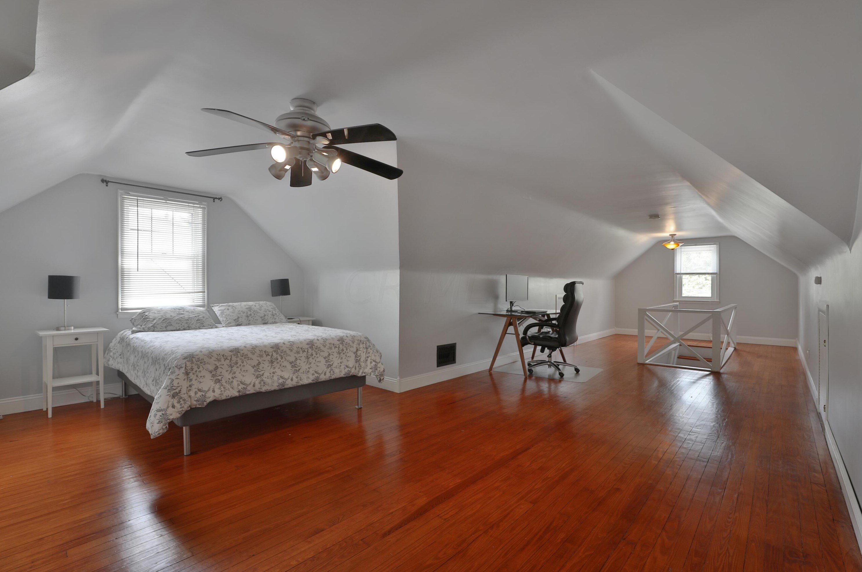 1011 Roosevelt Ave, Columbus OH 43209-1558 exterior