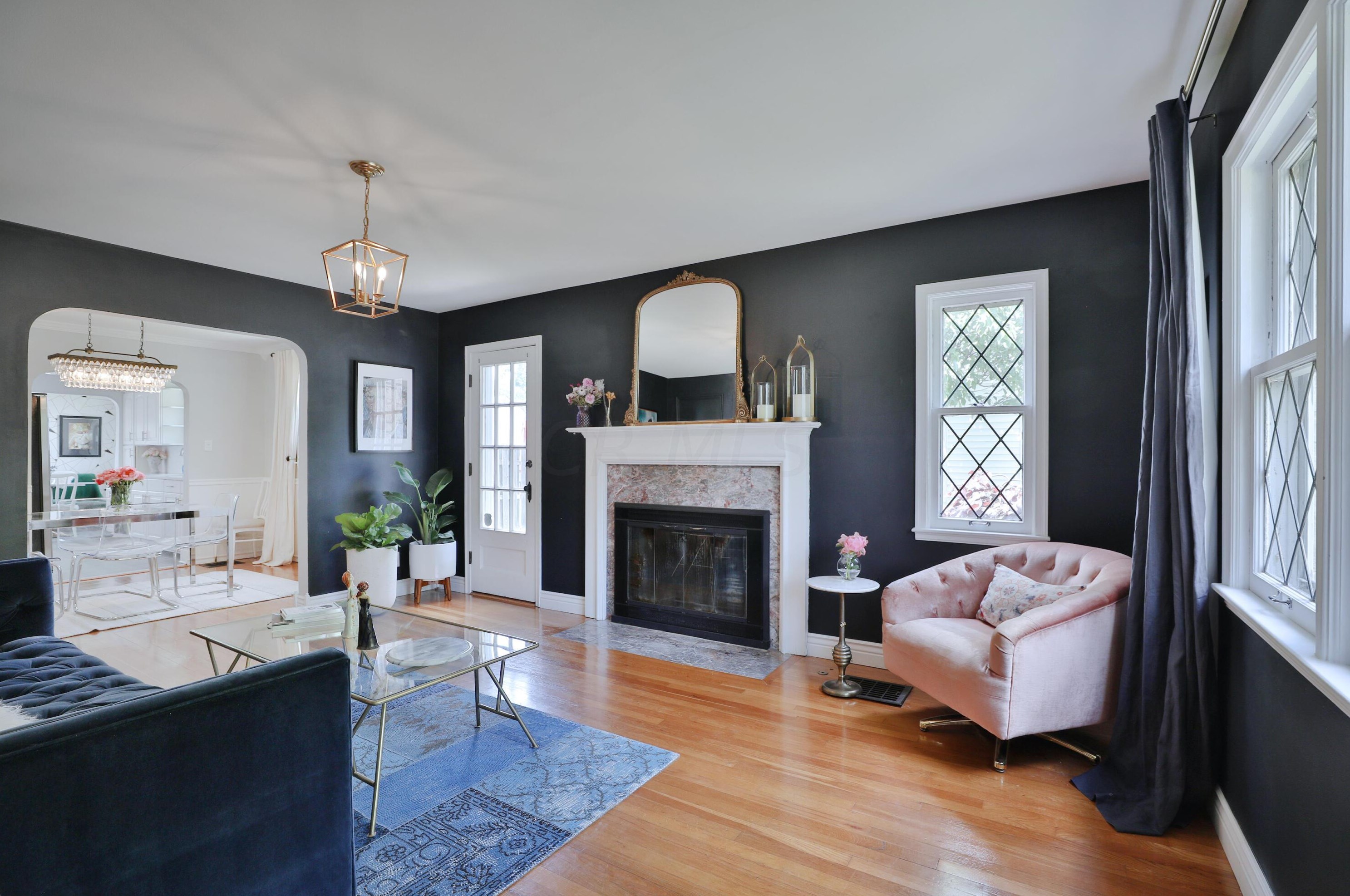 1011 Roosevelt Ave, Columbus OH 43209-1558 exterior