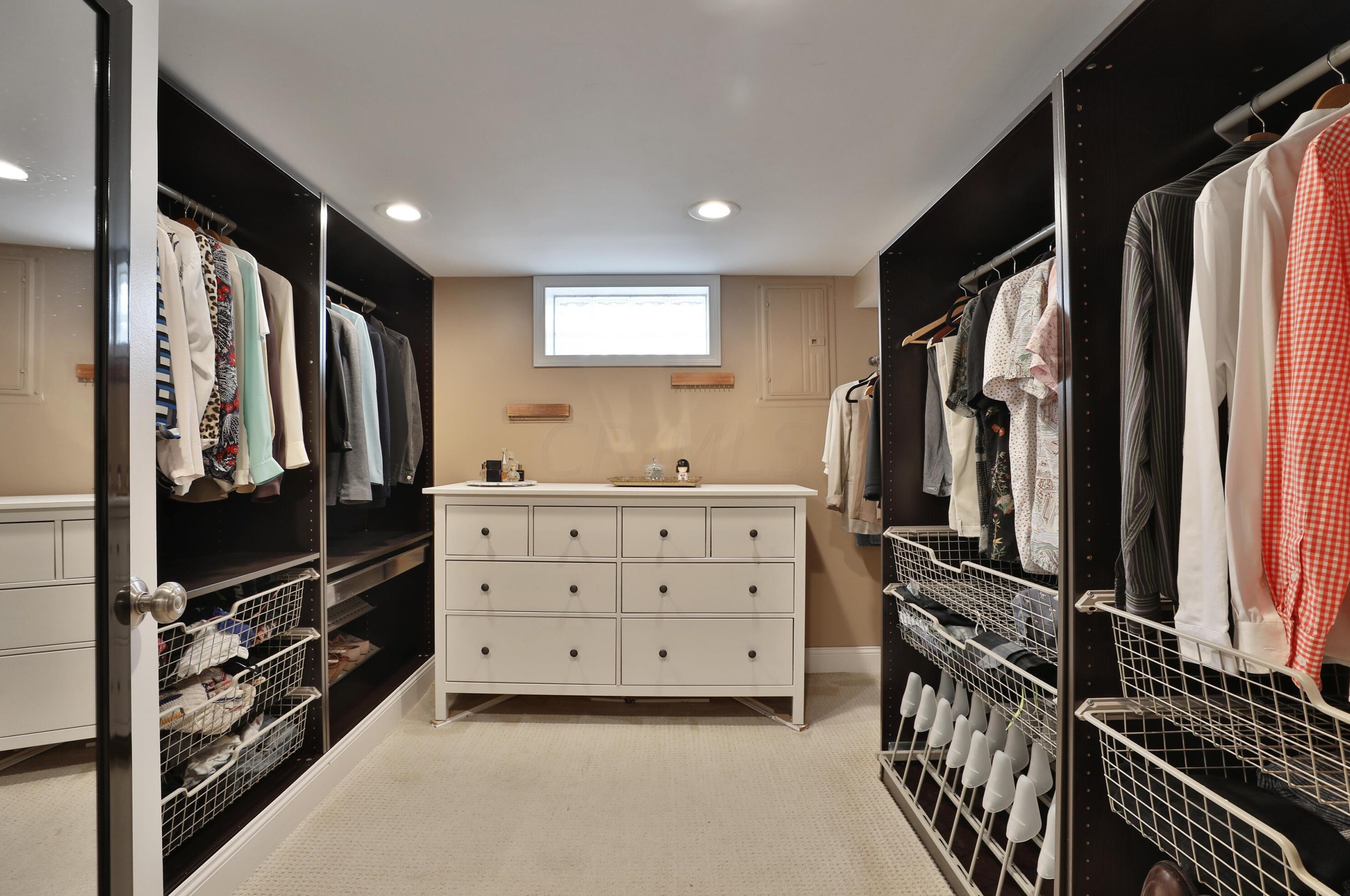 1011 Roosevelt Ave, Columbus OH 43209-1558 exterior