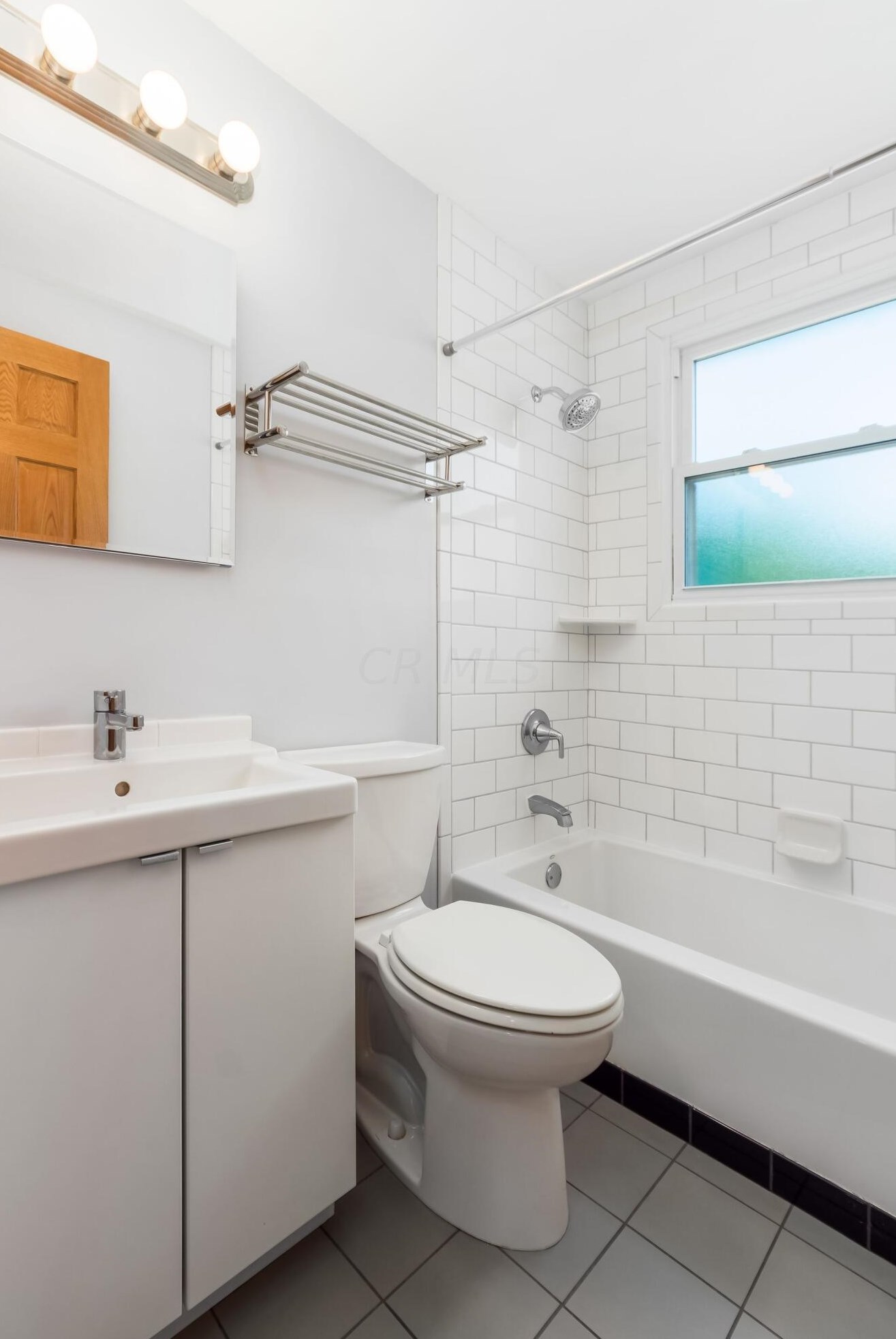 2234 Nottingham Rd, Columbus OH 43221-1149 exterior