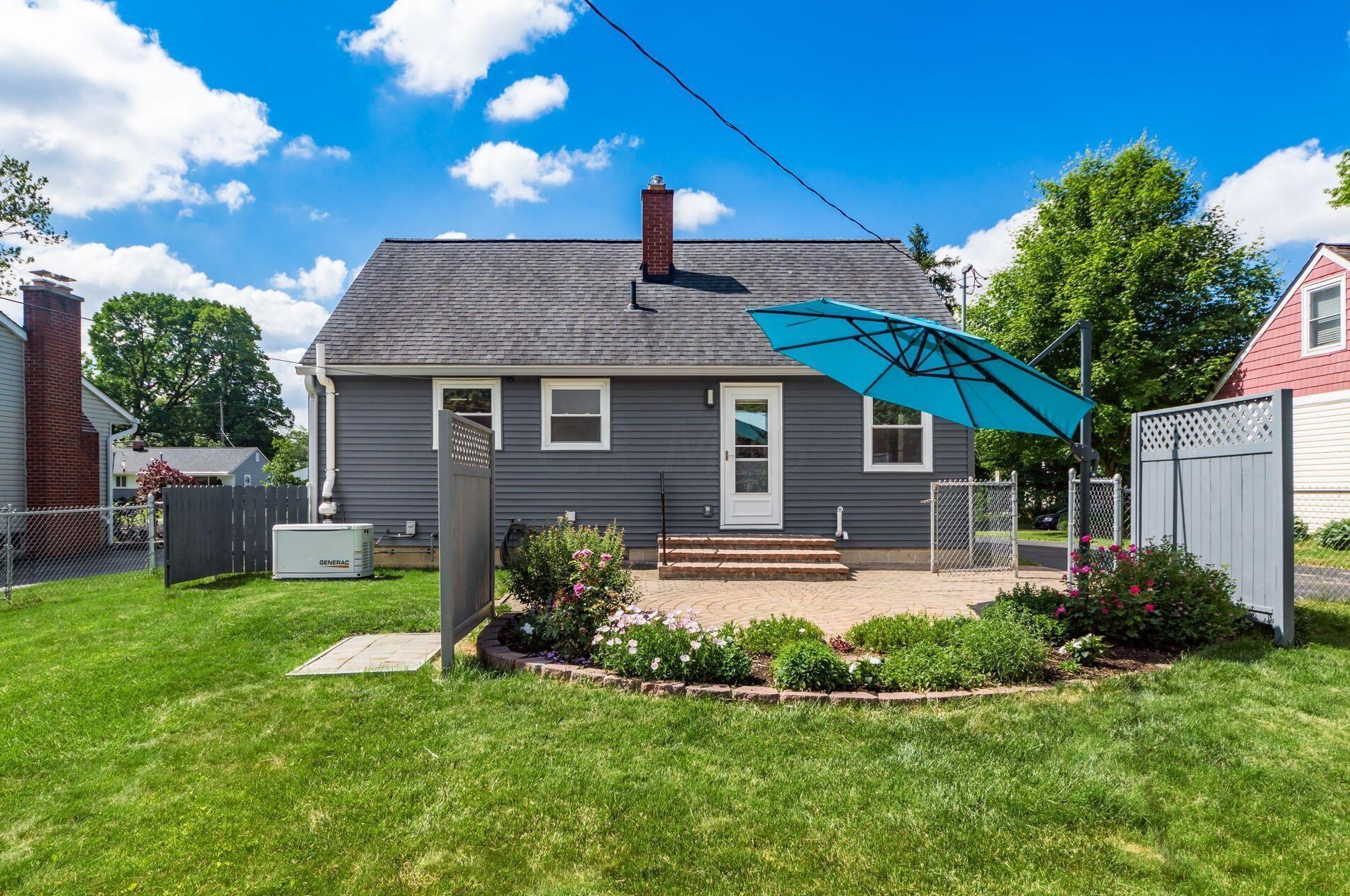 2234 Nottingham Rd, Columbus OH 43221-1149 exterior