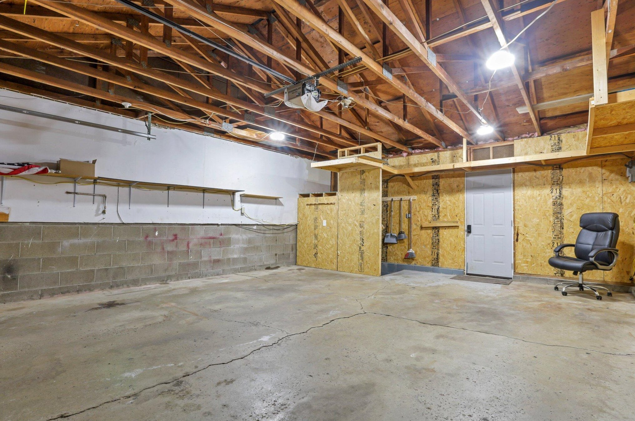 130 Alameda Ct, Lancaster OH  43130-2201 exterior