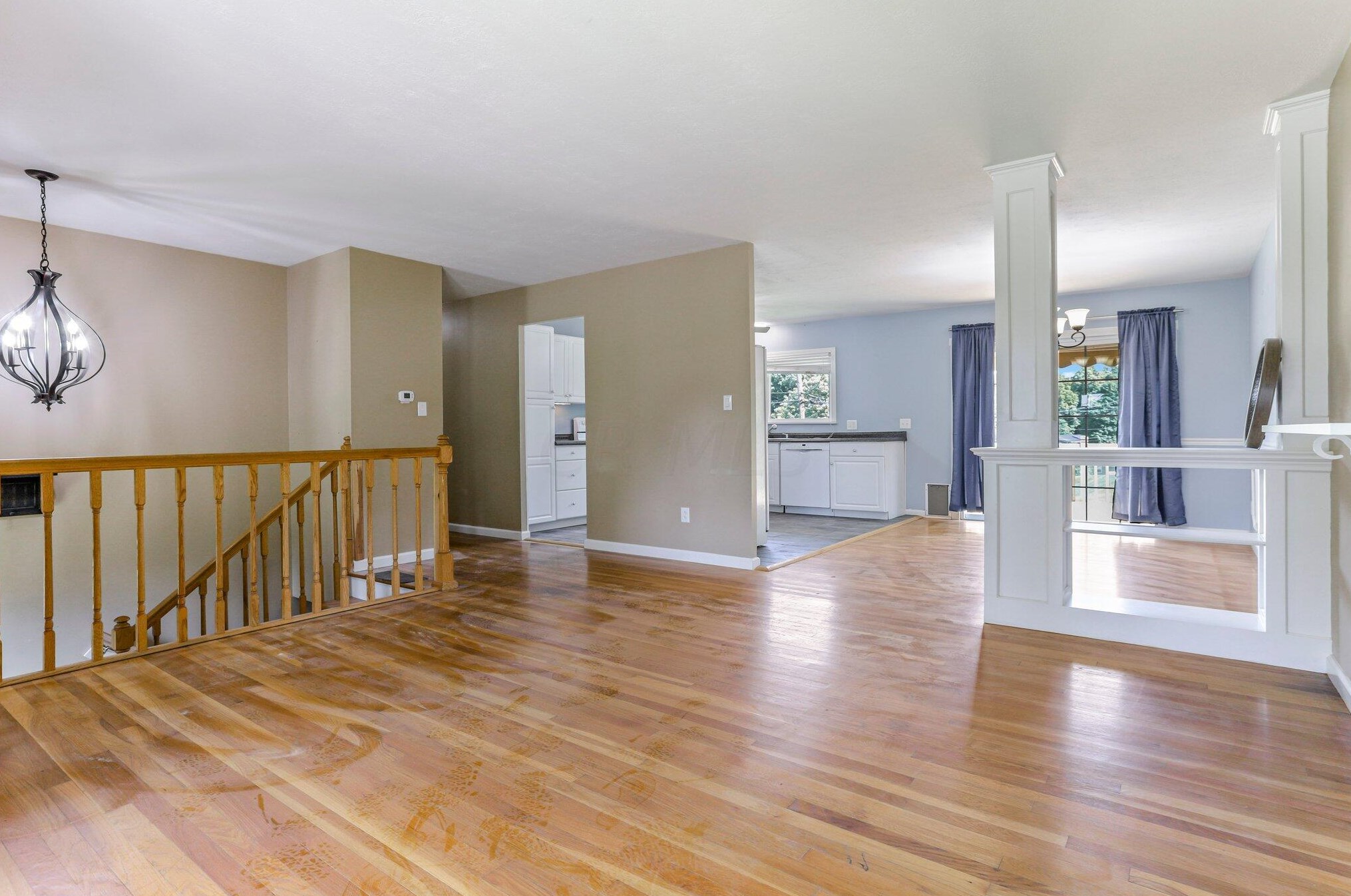 130 Alameda Ct, Lancaster OH  43130-2201 exterior