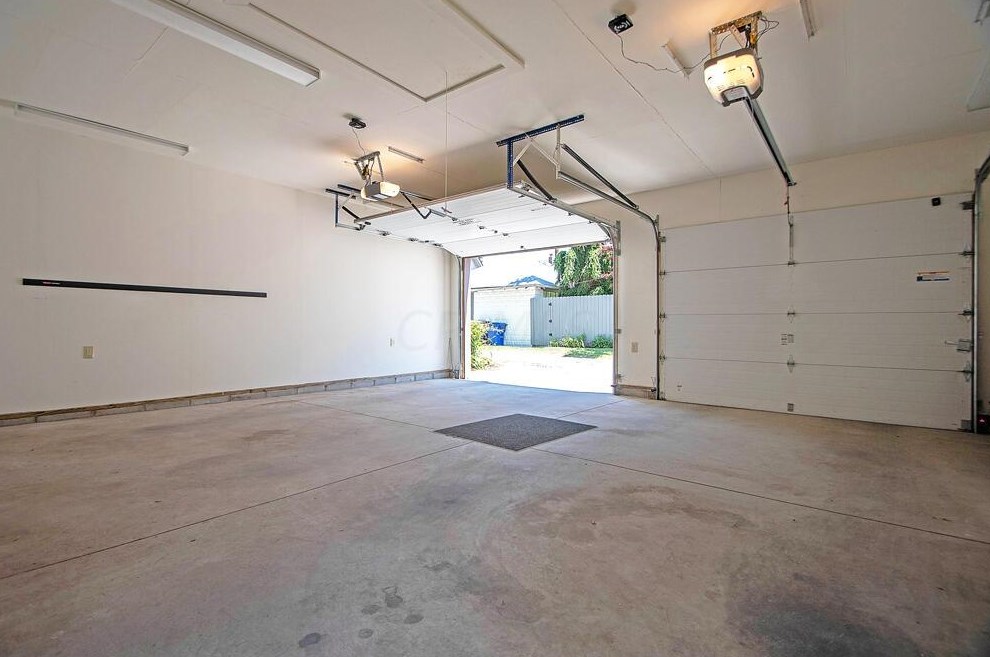 774 6 St, Columbus OH 43206-2130 exterior