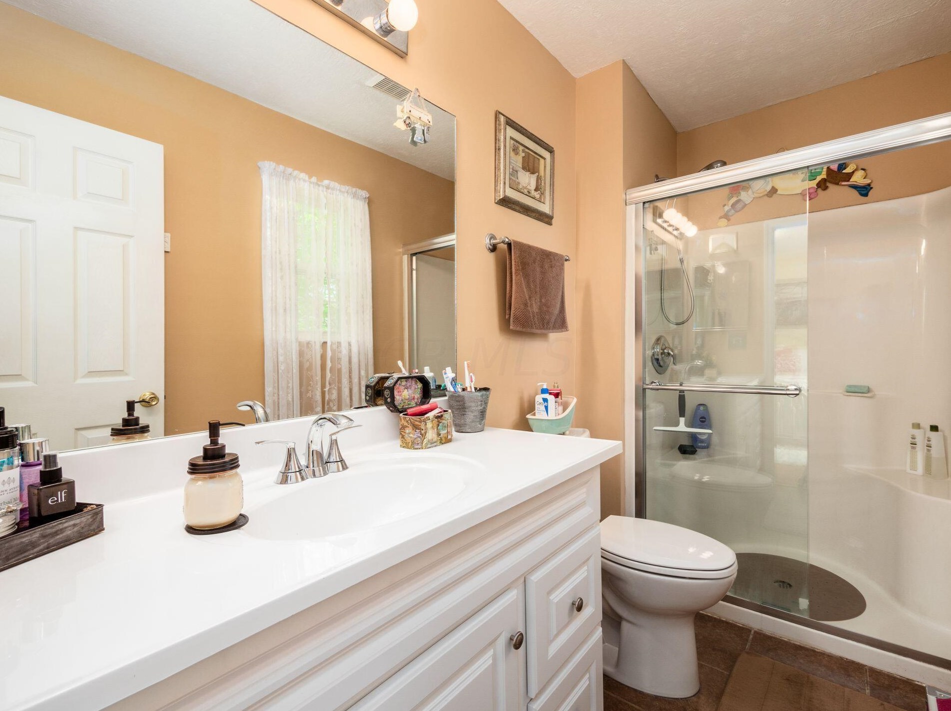 3046 Ravine Pointe Dr, Columbus OH 43231-7680 exterior